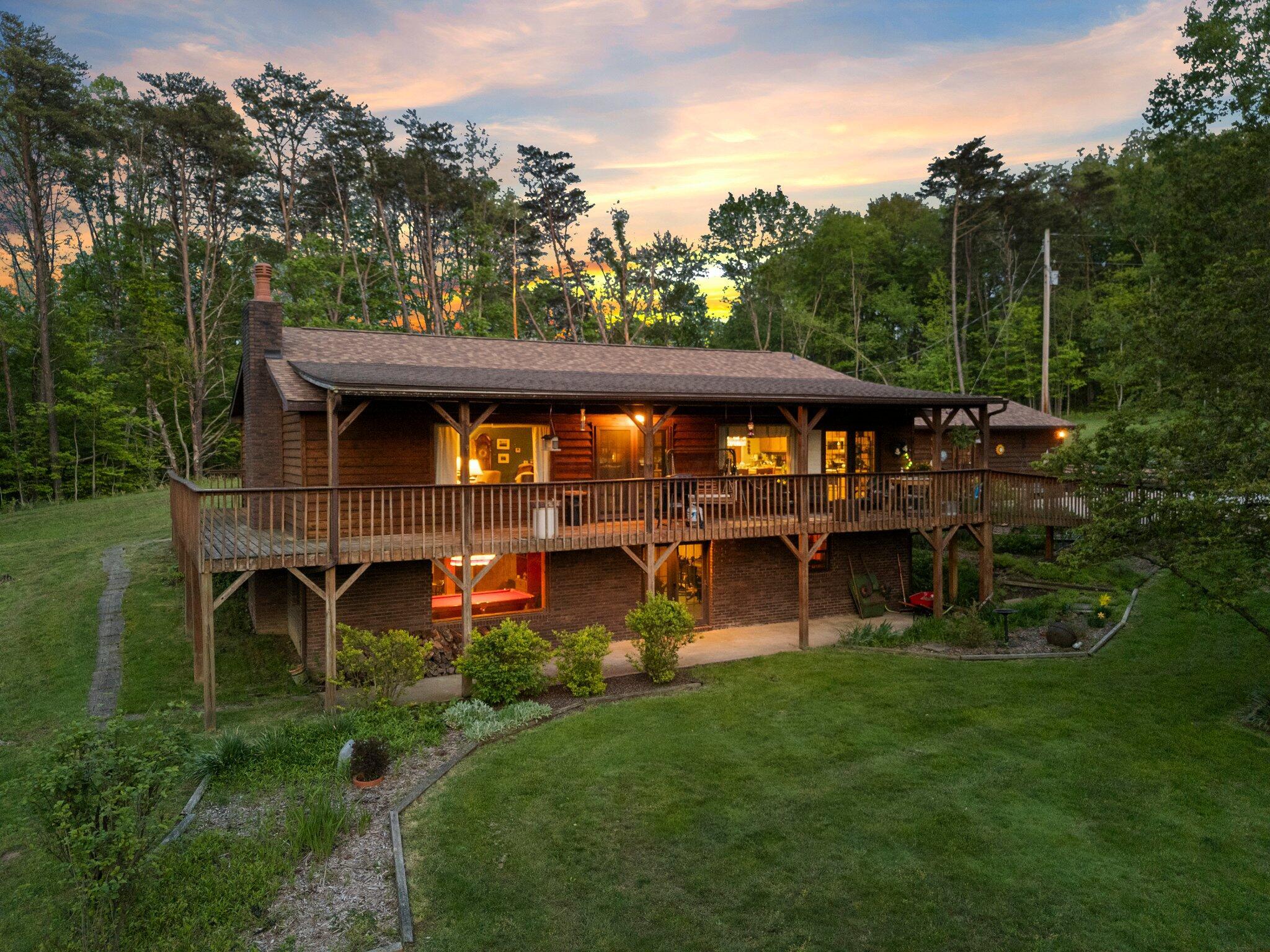 26975 Chapel Ridge Road Property Photo 2