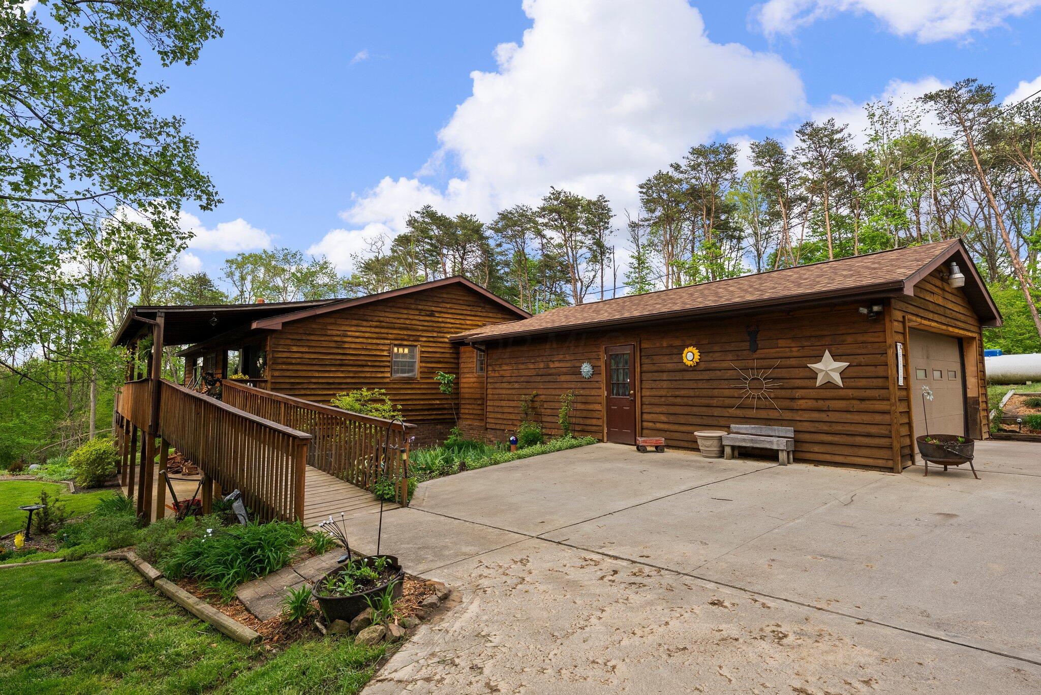 26975 Chapel Ridge Road Property Photo 5
