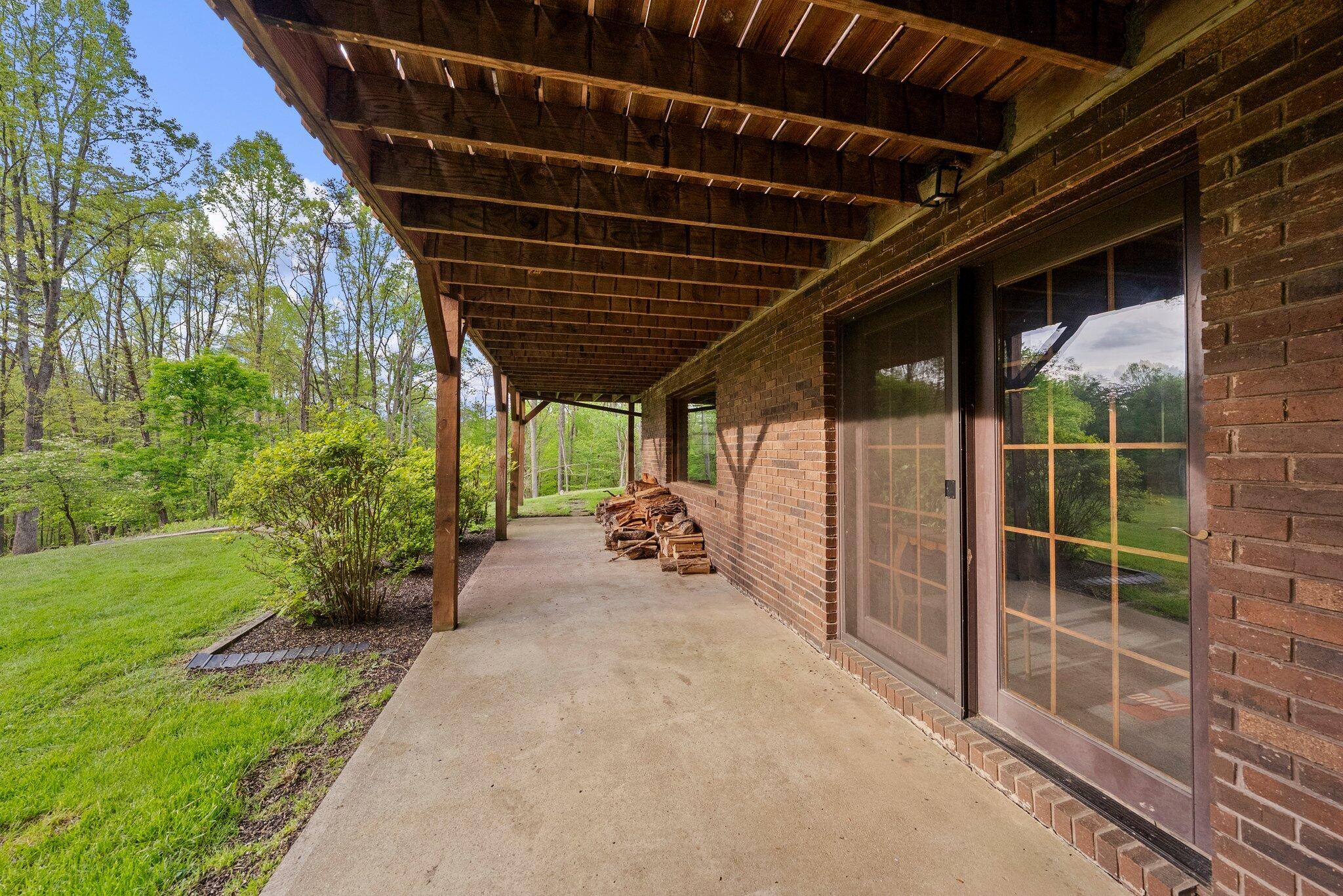 26975 Chapel Ridge Road Property Photo 6