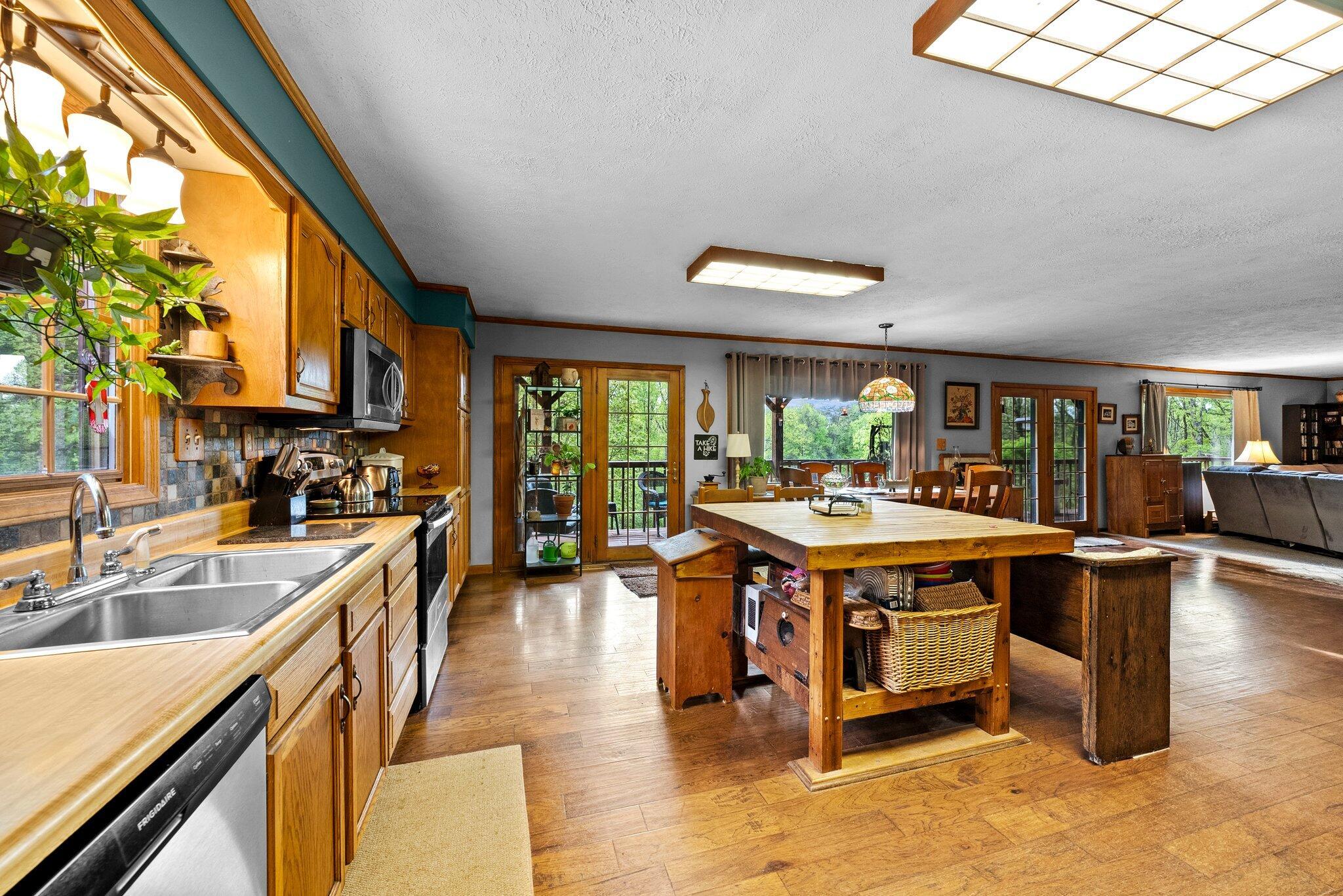 26975 Chapel Ridge Road Property Photo 40