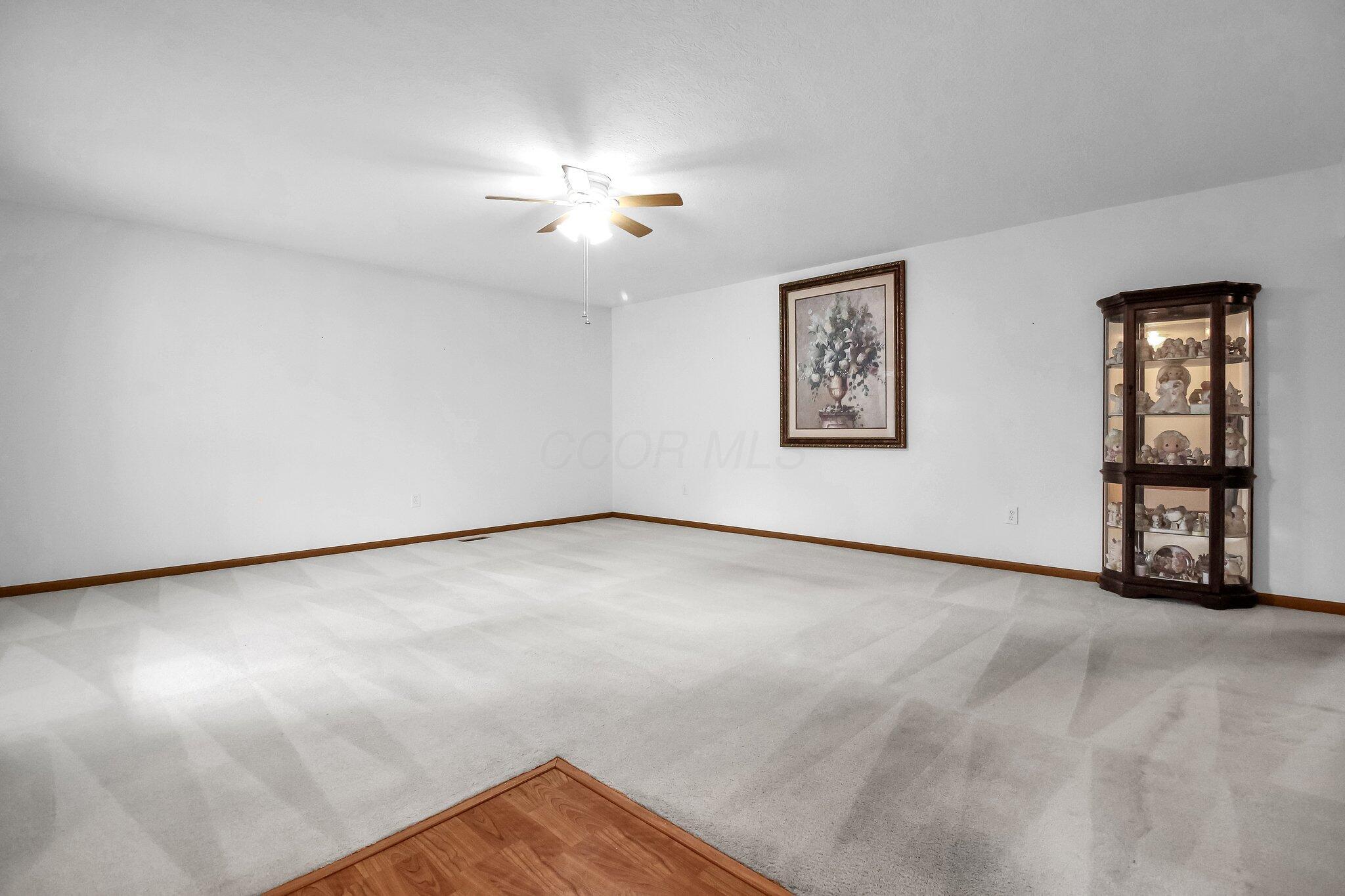 106 Kings Way Property Photo 8