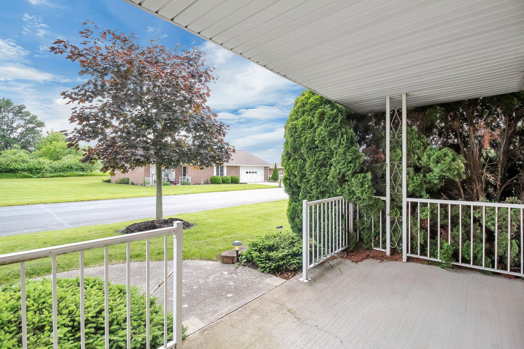 106 Kings Way Property Photo 28