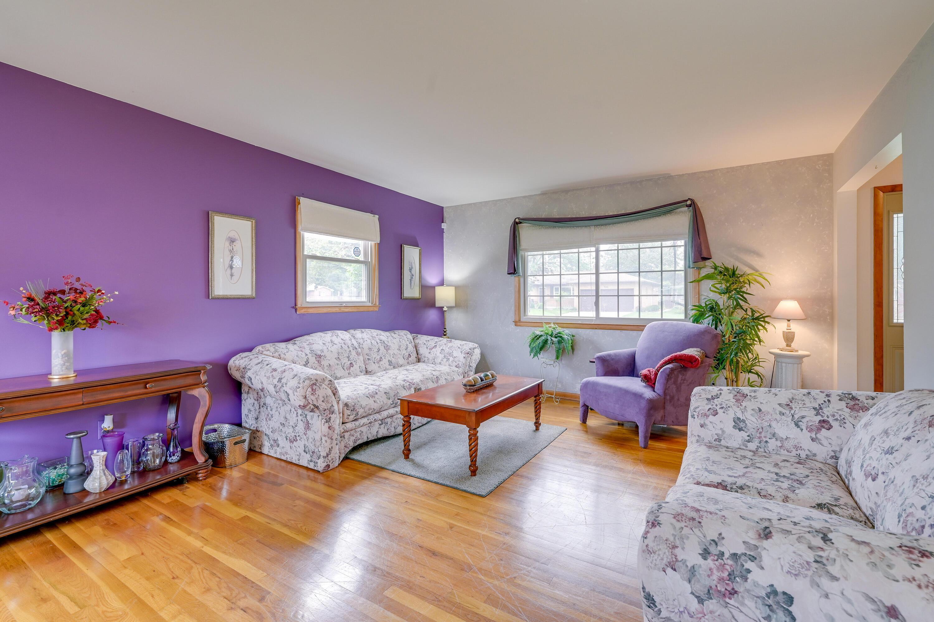 4909 Vanlear Road Property Photo 8