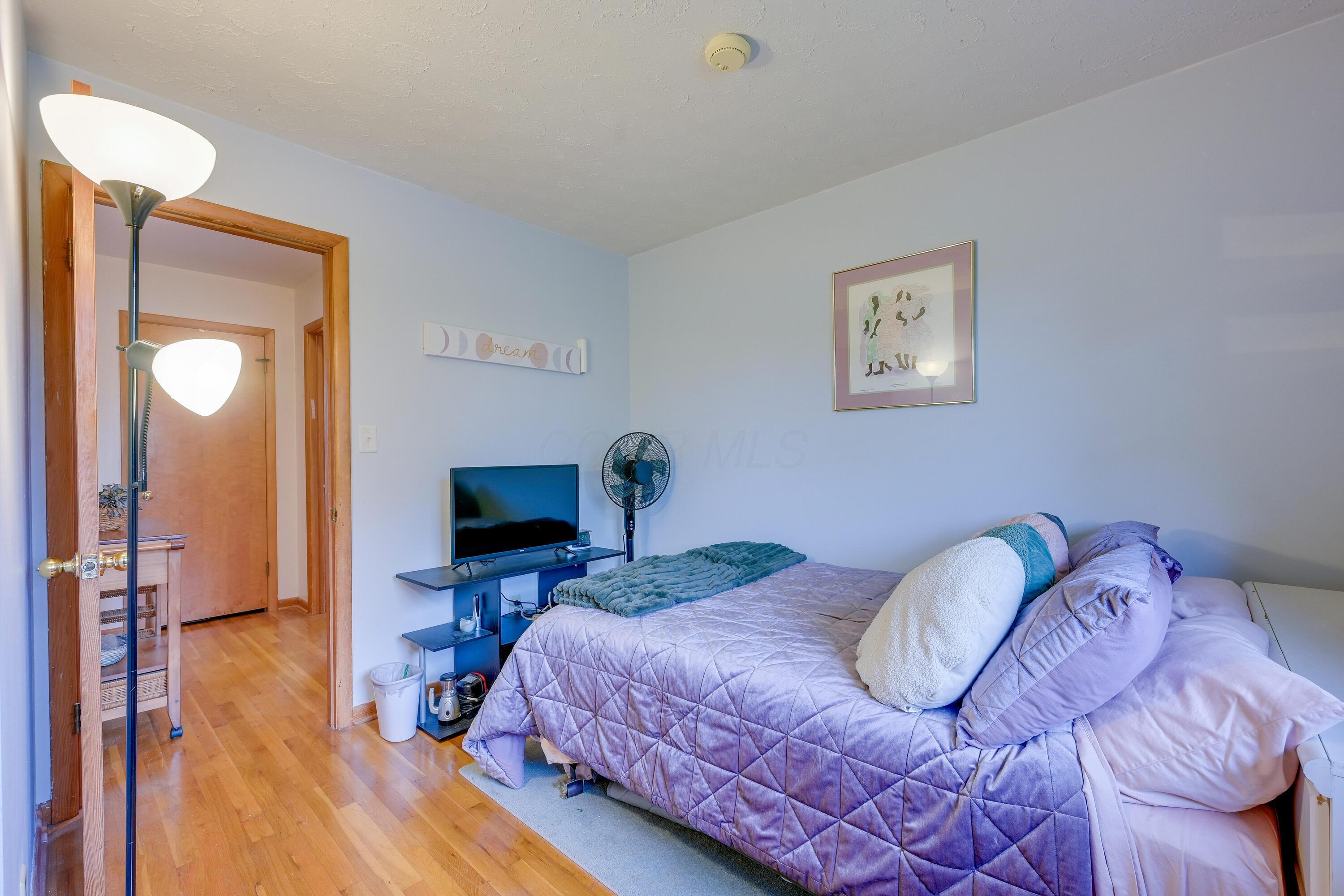 4909 Vanlear Road Property Photo 28