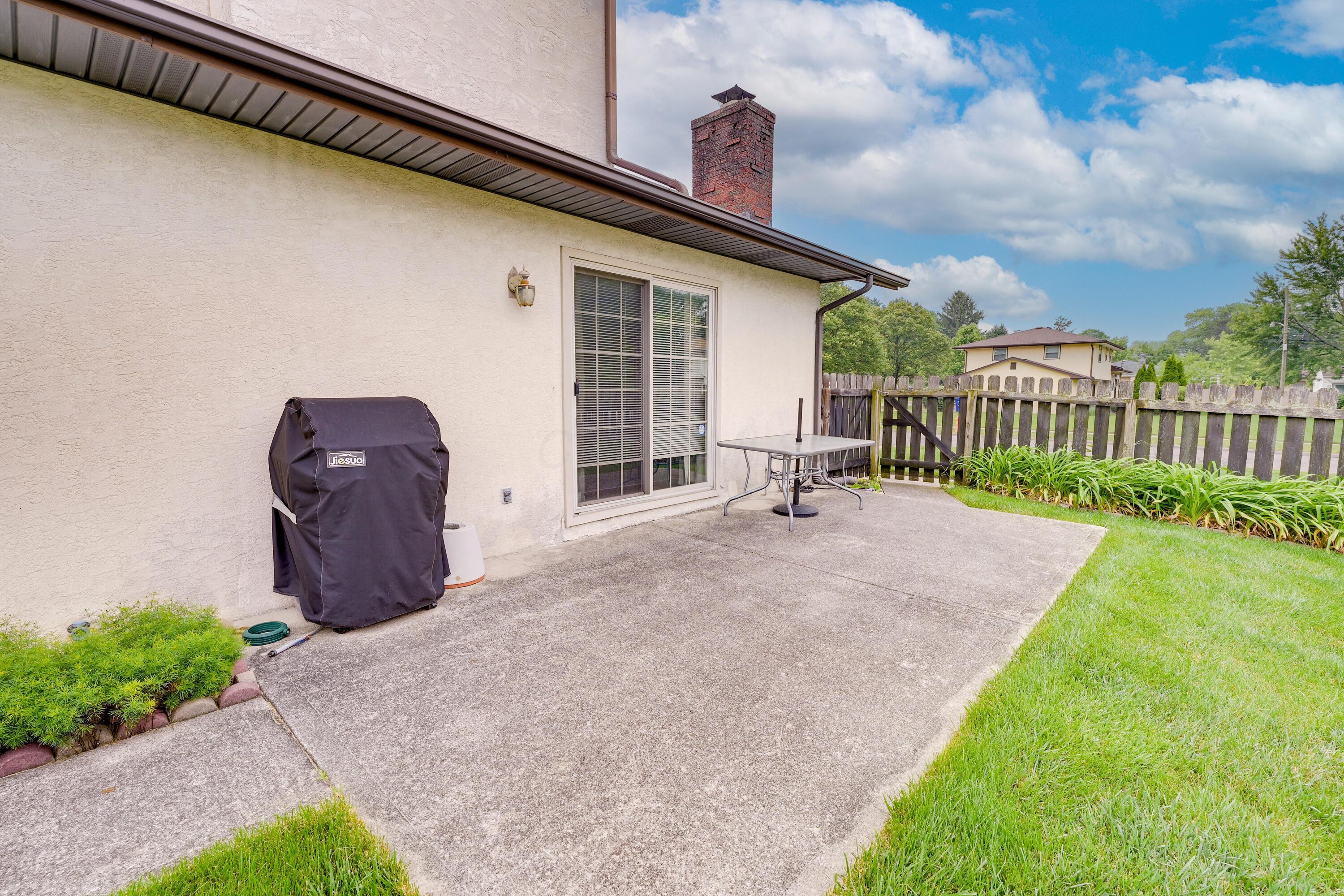 4909 Vanlear Road Property Photo 32