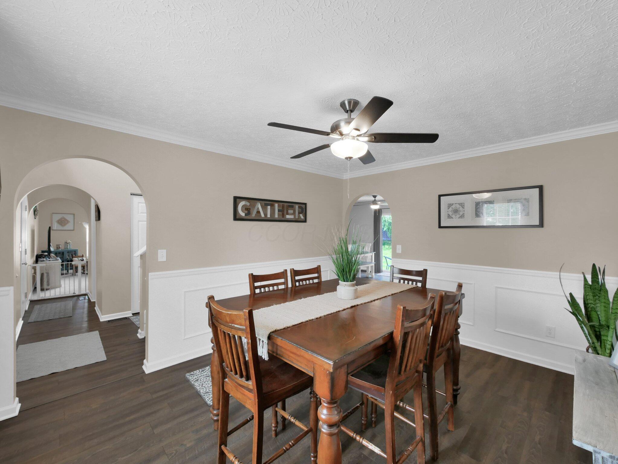 229 Victorian Drive Property Photo 10