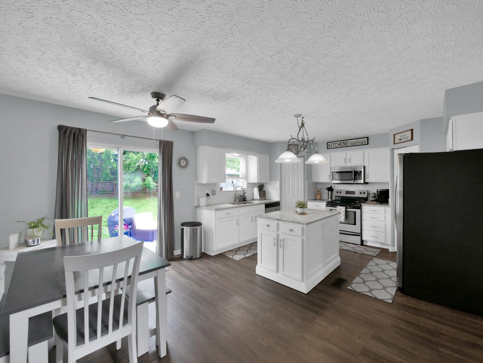 229 Victorian Drive Property Photo 17