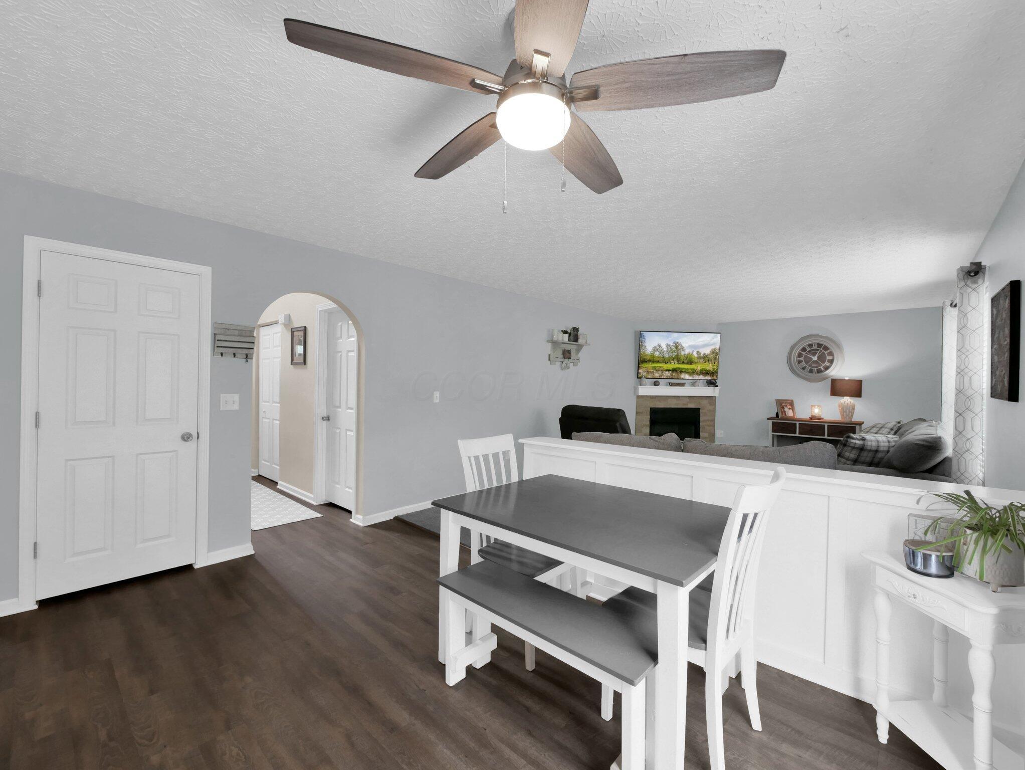 229 Victorian Drive Property Photo 18