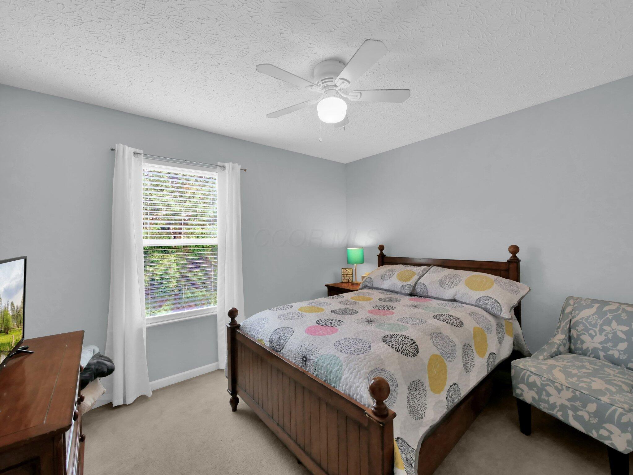229 Victorian Drive Property Photo 21