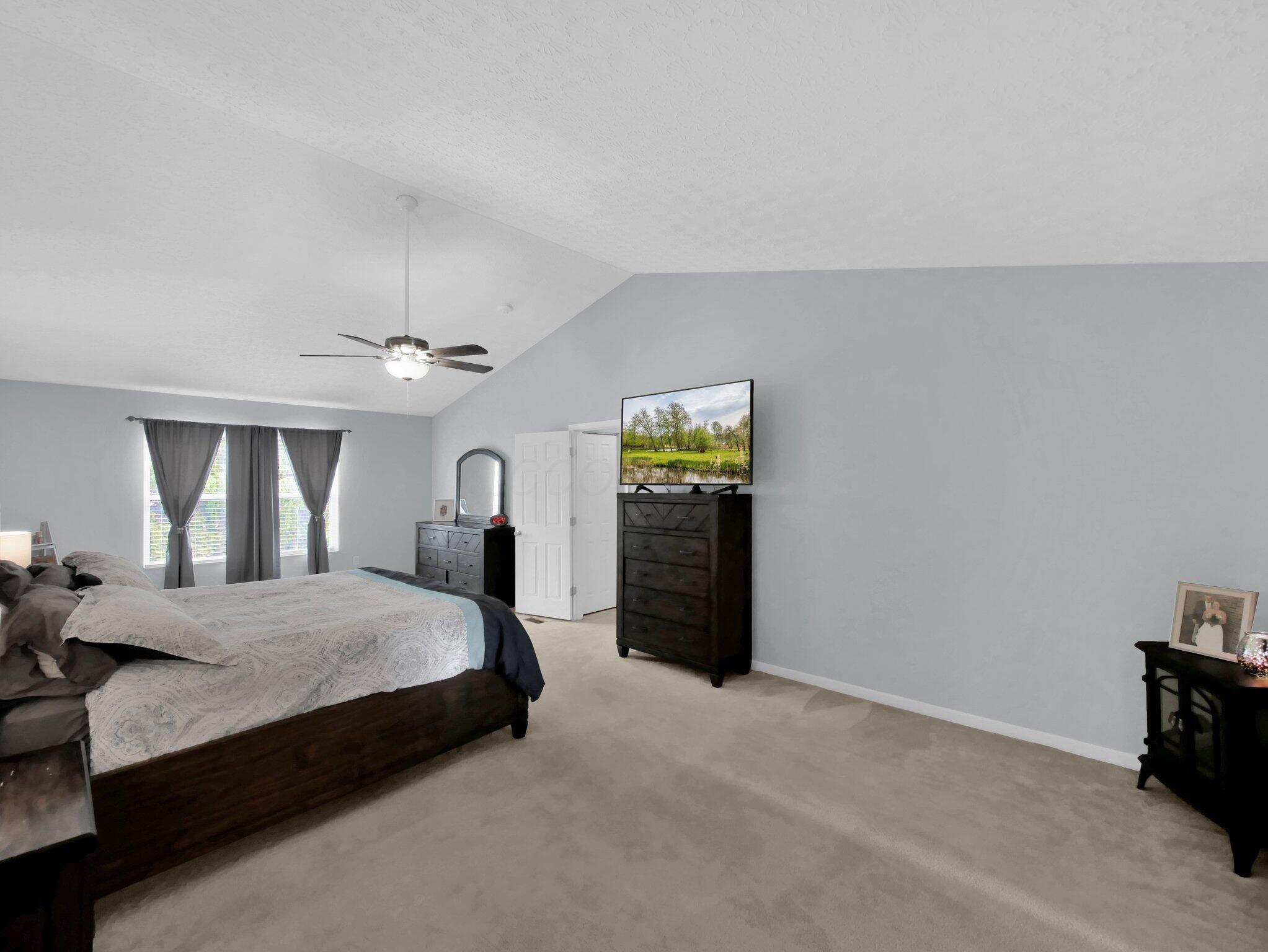 229 Victorian Drive Property Photo 28