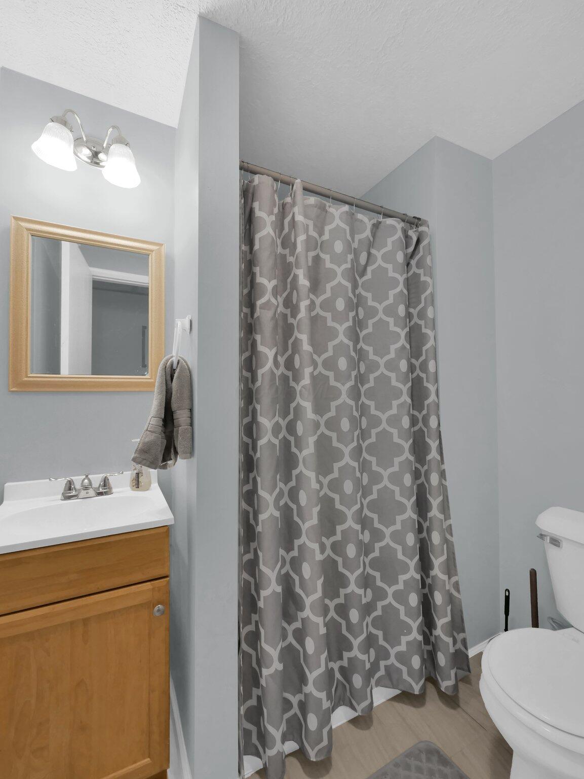229 Victorian Drive Property Photo 36