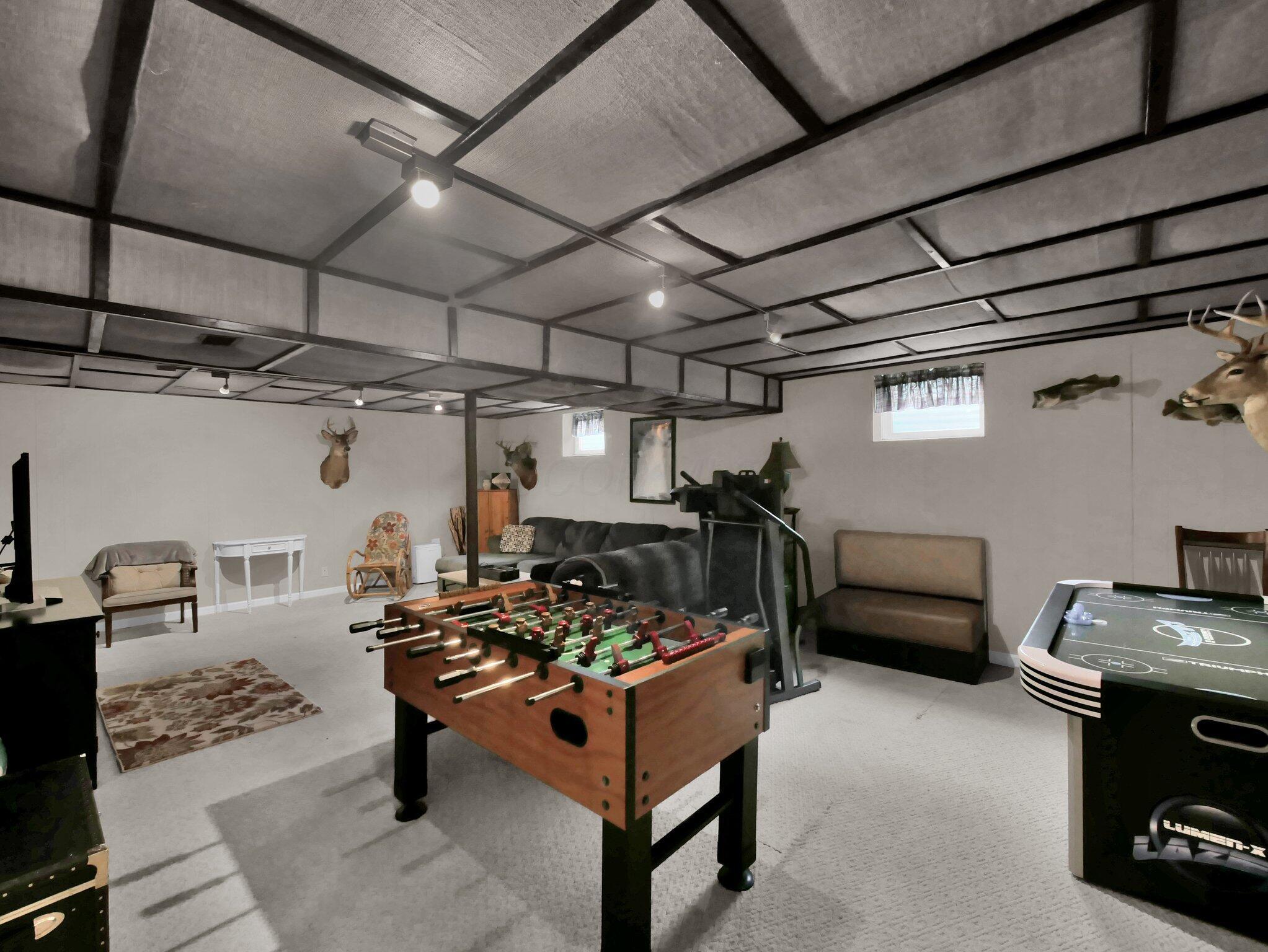 229 Victorian Drive Property Photo 39