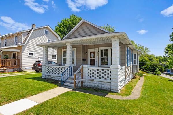 368 N Cedar Street Property Photo 1