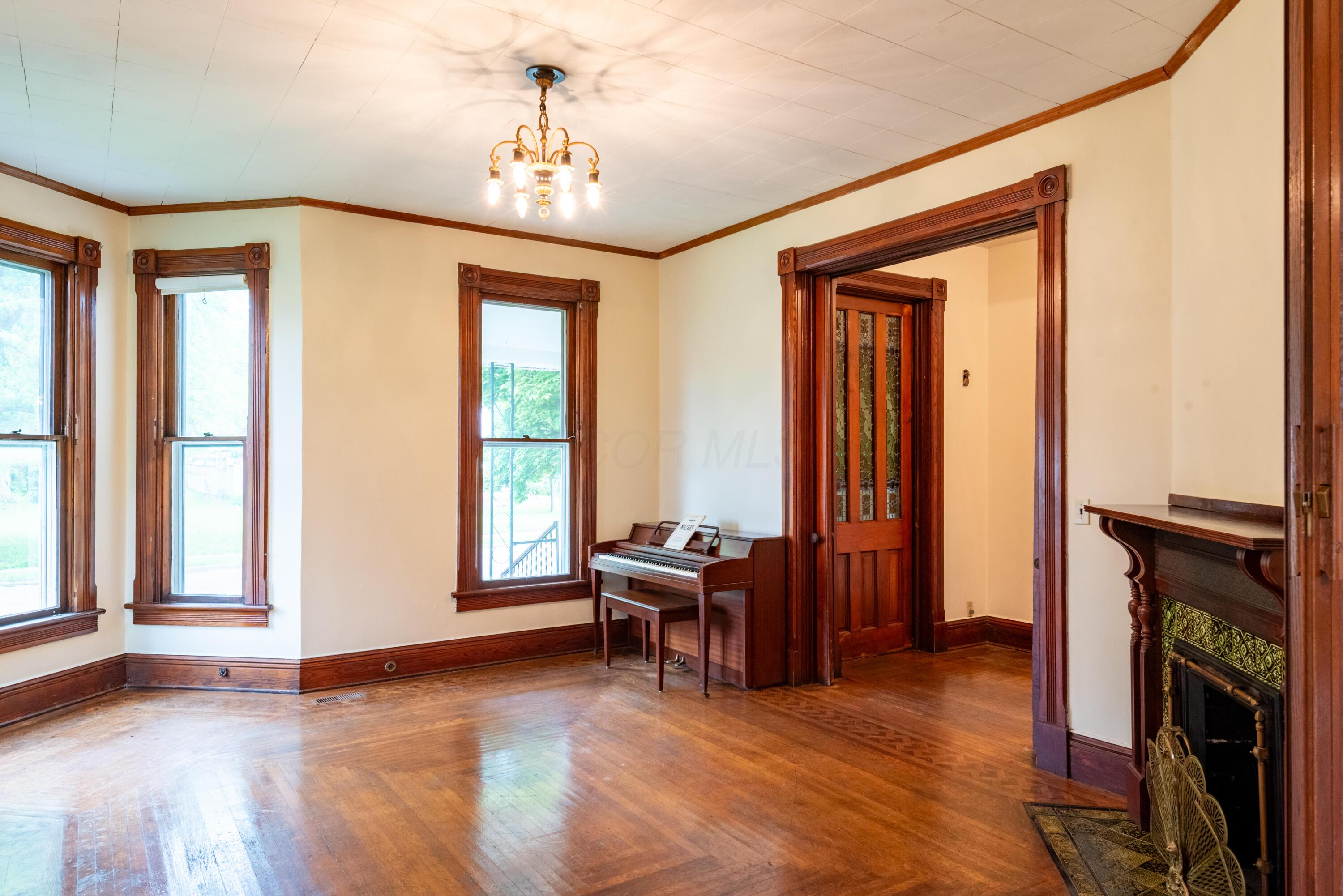322 W Reynolds Street Property Photo 6