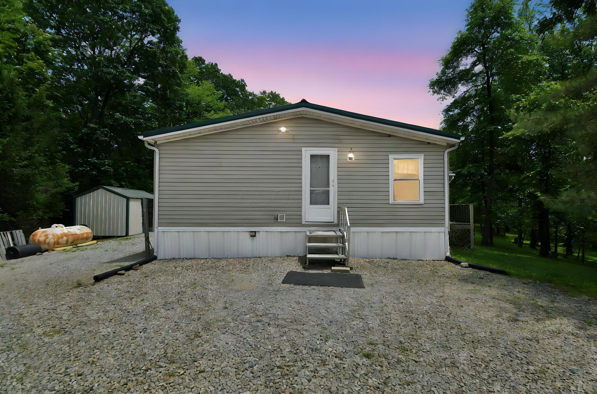 4550 Township Road 308 Se Property Photo 2