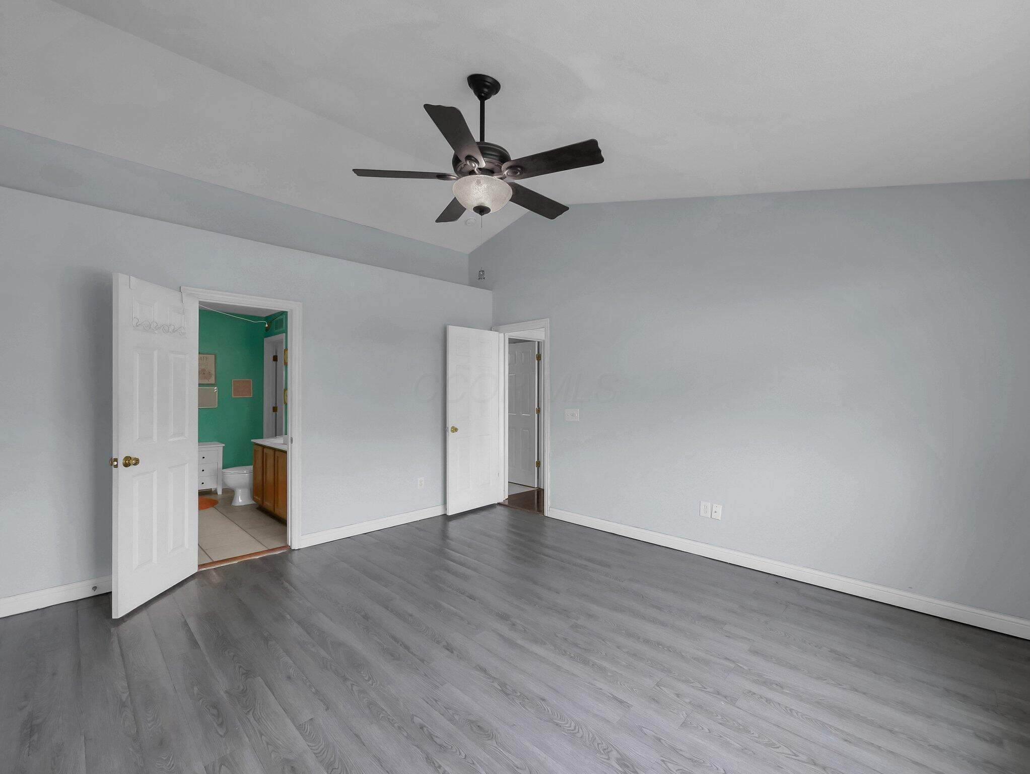 8547 Haleigh Woods Drive Property Photo 13