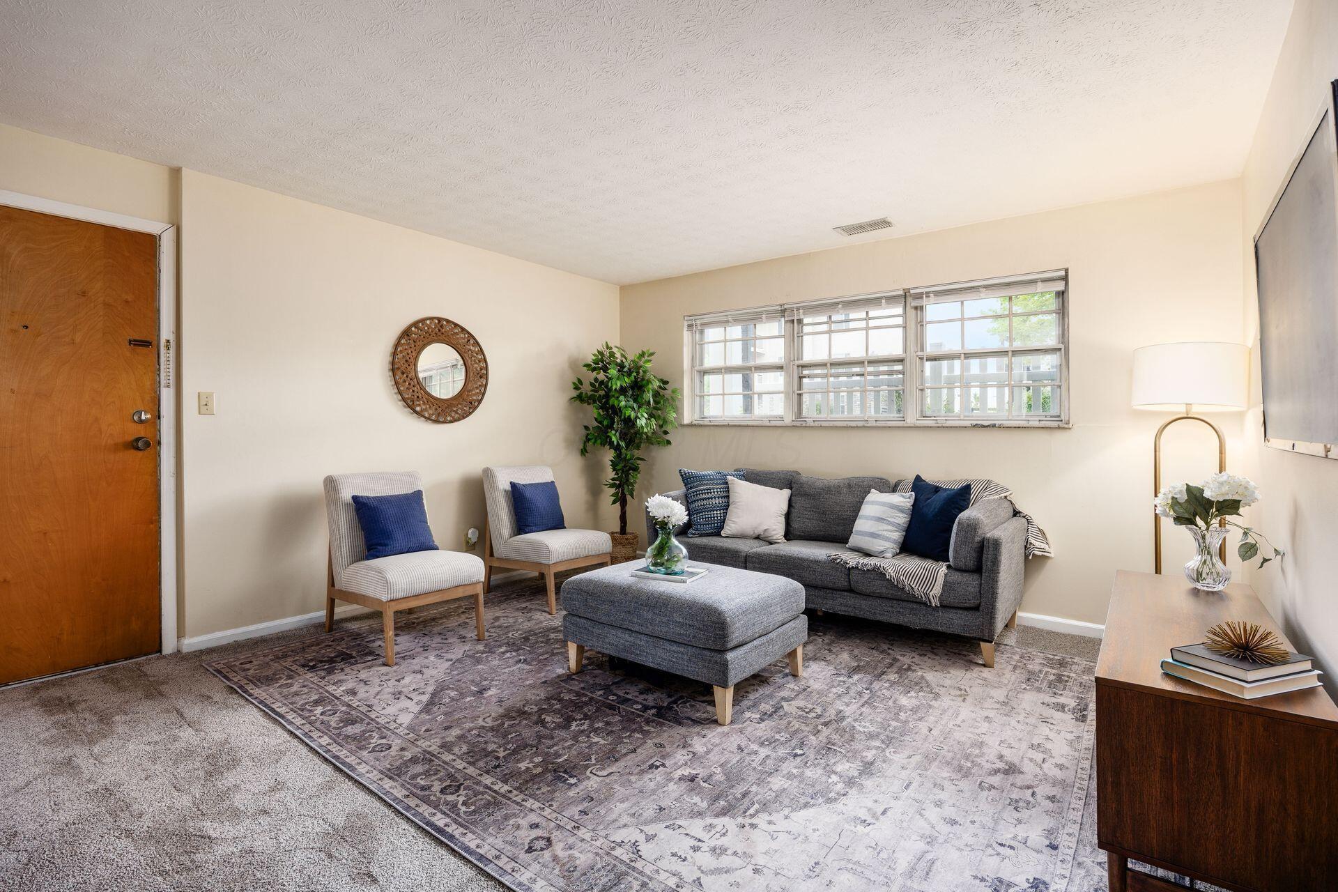 1530 Slade Avenue, 101 Property Photo 4