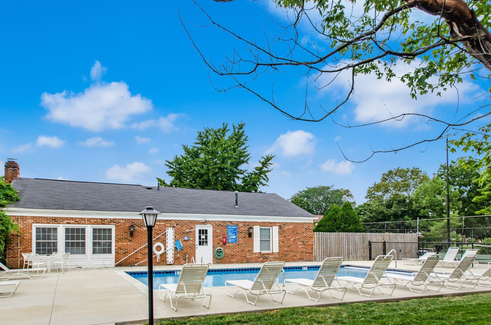 1530 Slade Avenue, 101 Property Photo 29