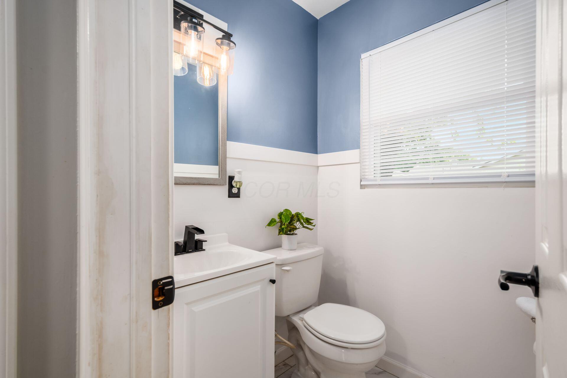 5186 Meadowbrook Drive Property Photo 15