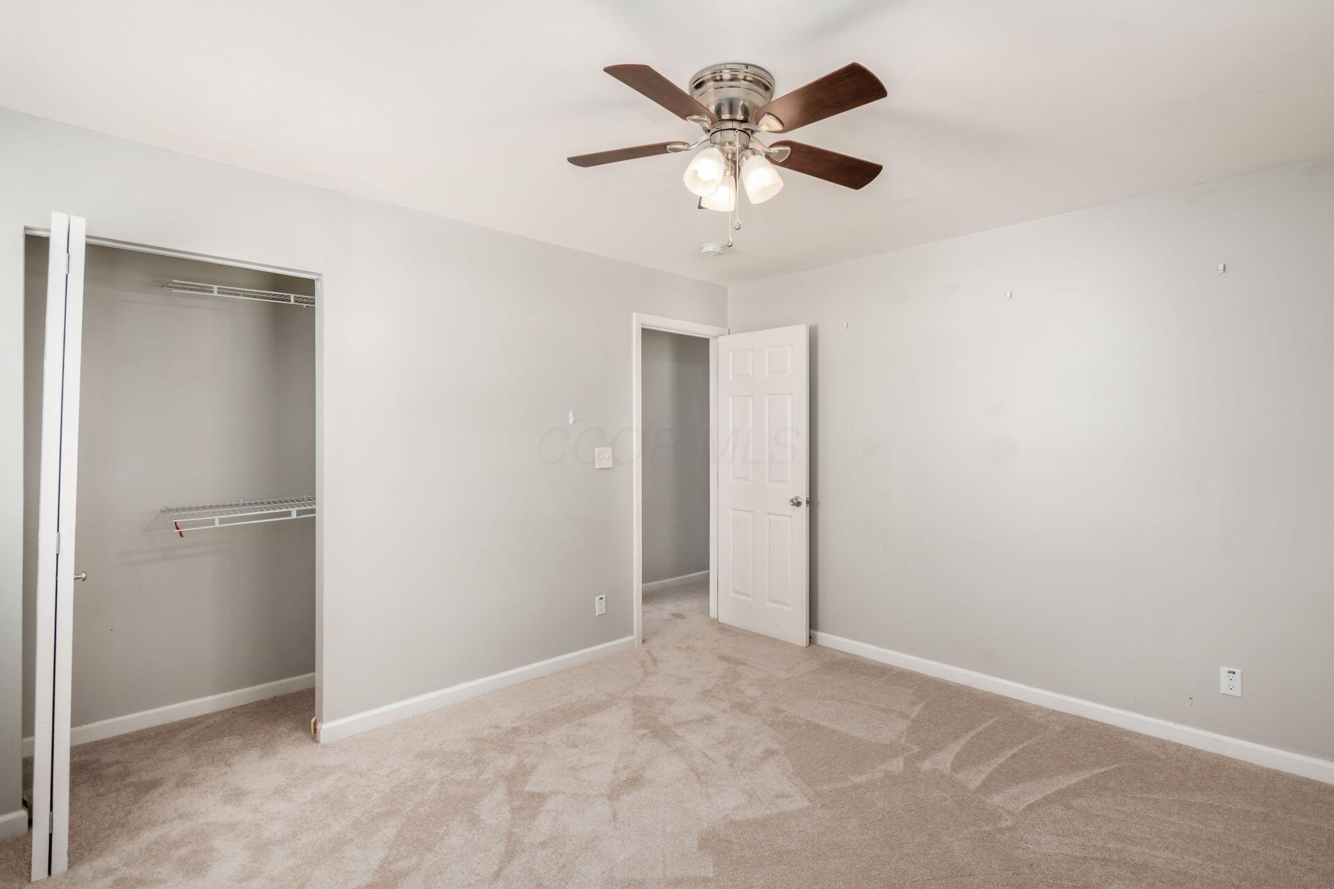 5186 Meadowbrook Drive Property Photo 26