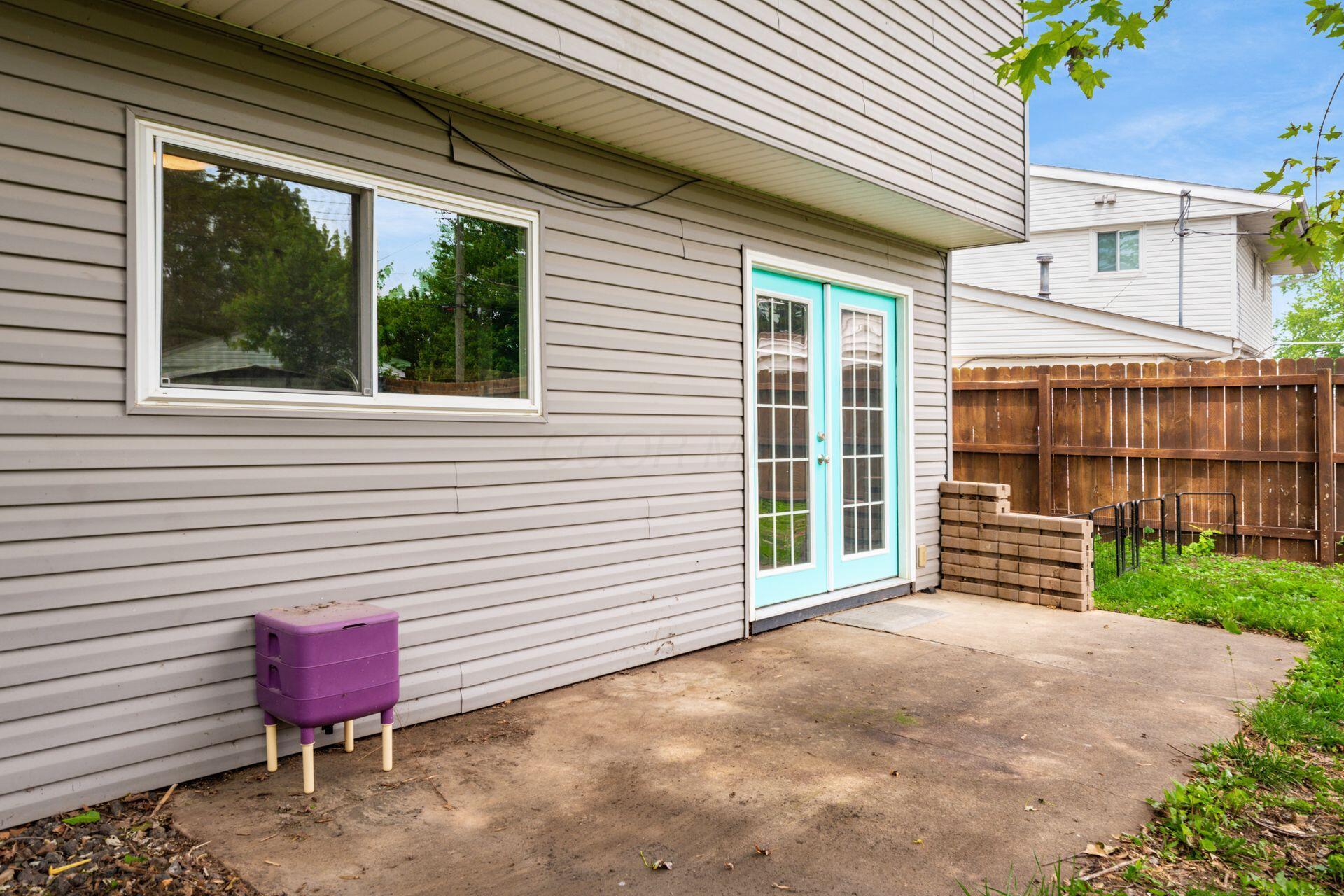 5186 Meadowbrook Drive Property Photo 28