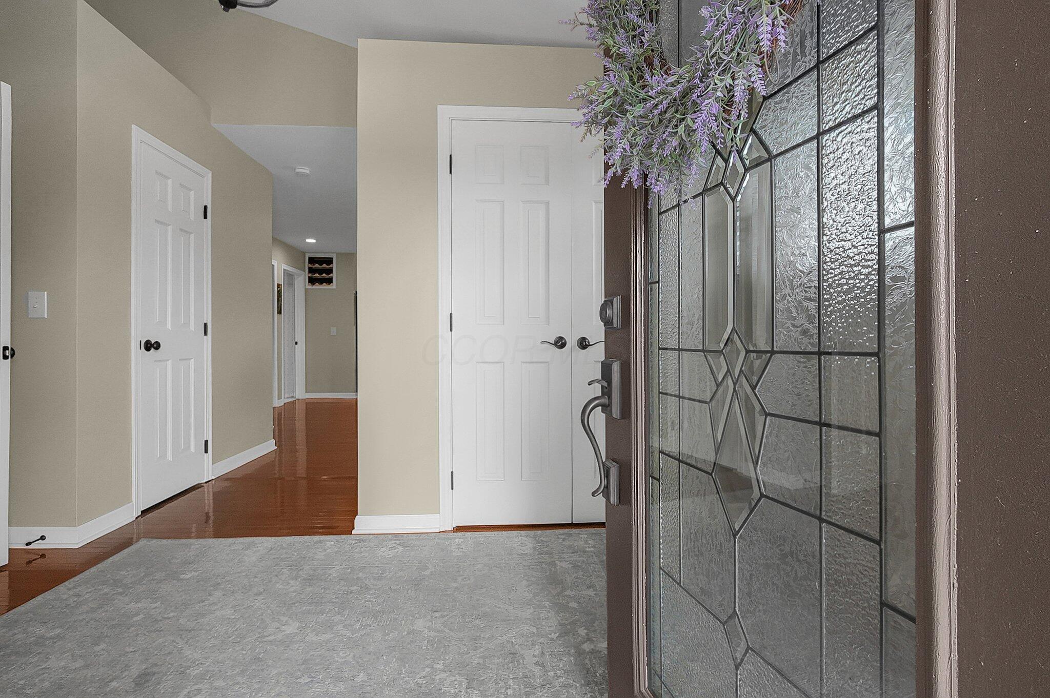 1250 E Choctaw Drive Property Photo 6