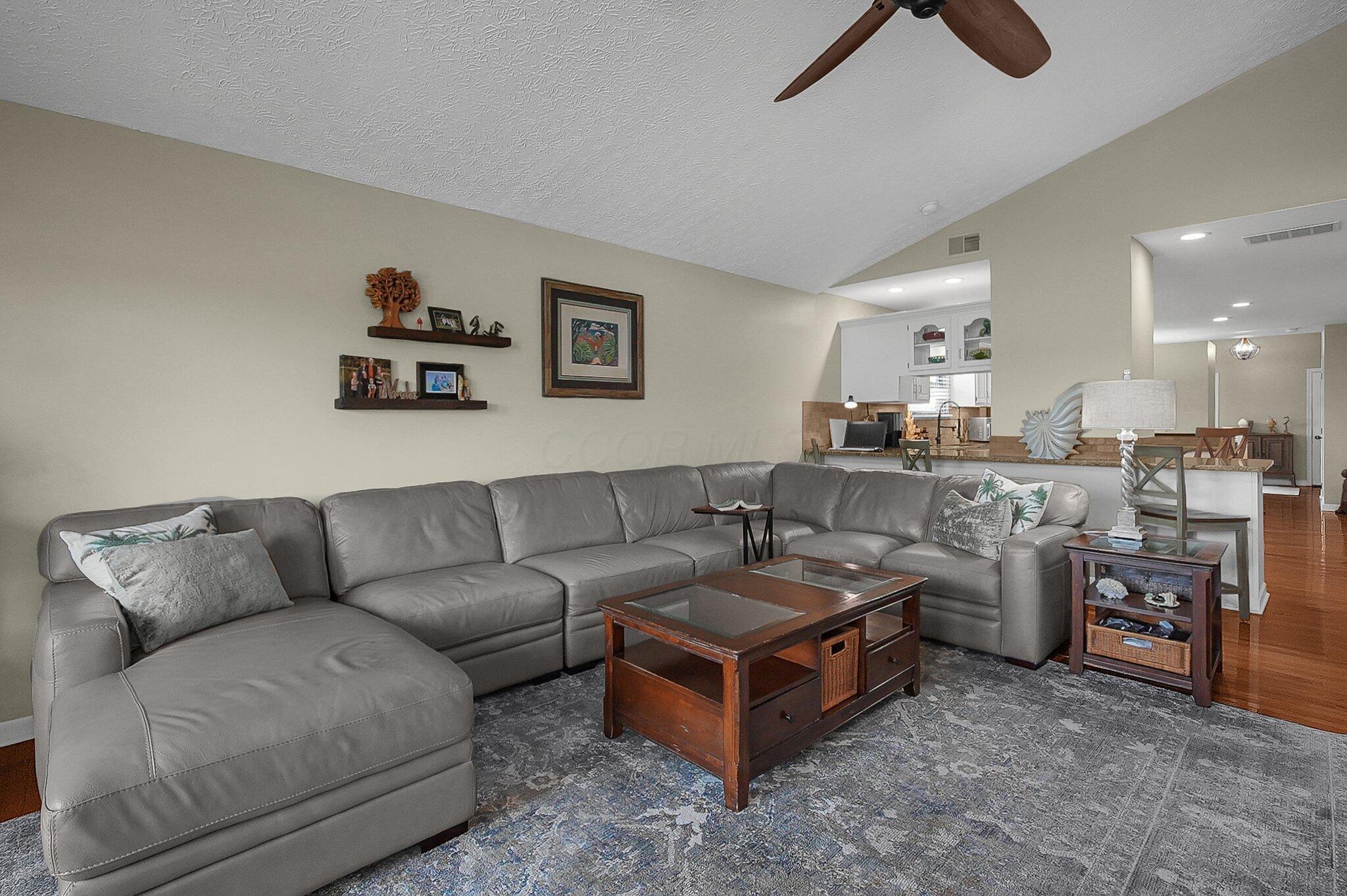 1250 E Choctaw Drive Property Photo 10