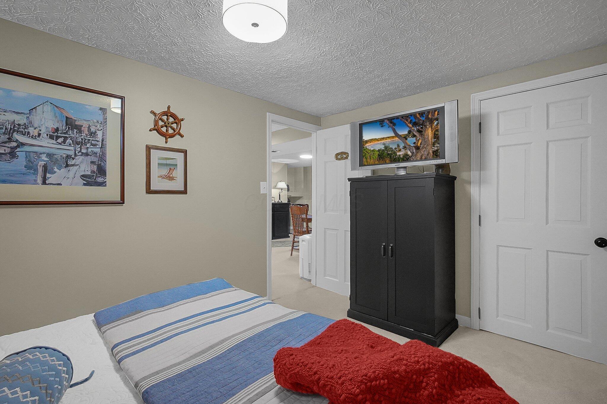 1250 E Choctaw Drive Property Photo 30