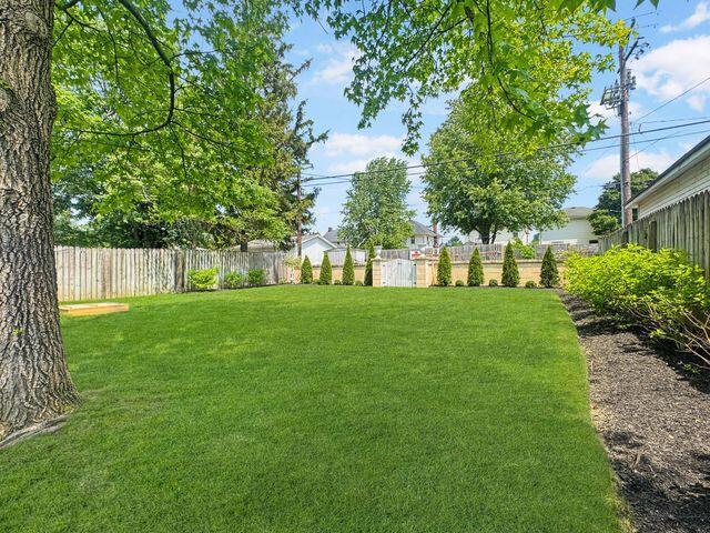 574 E Court Street Property Photo 12