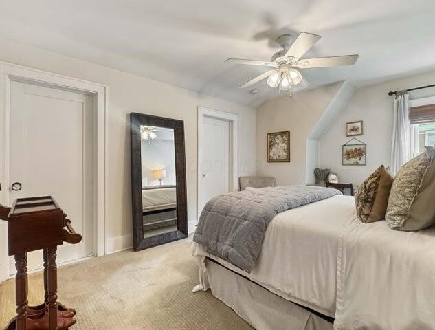 574 E Court Street Property Photo 51
