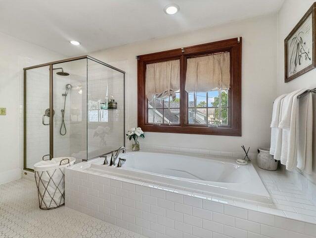 574 E Court Street Property Photo 54