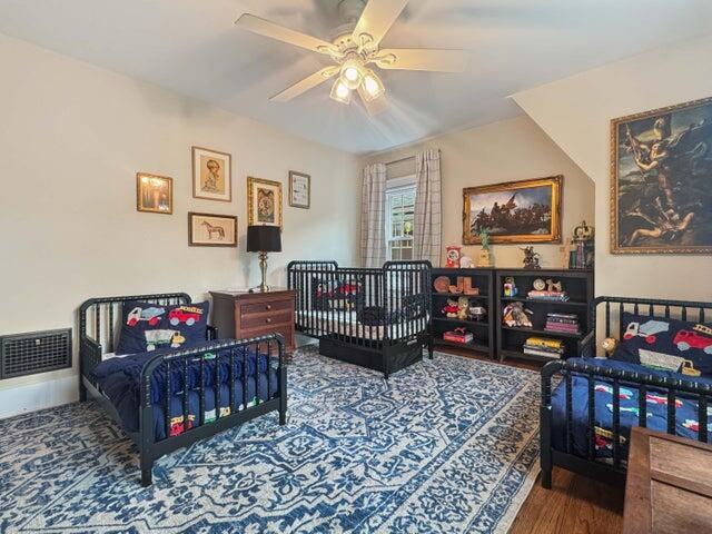 574 E Court Street Property Photo 59
