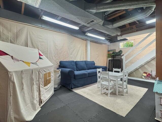 574 E Court Street Property Photo 69