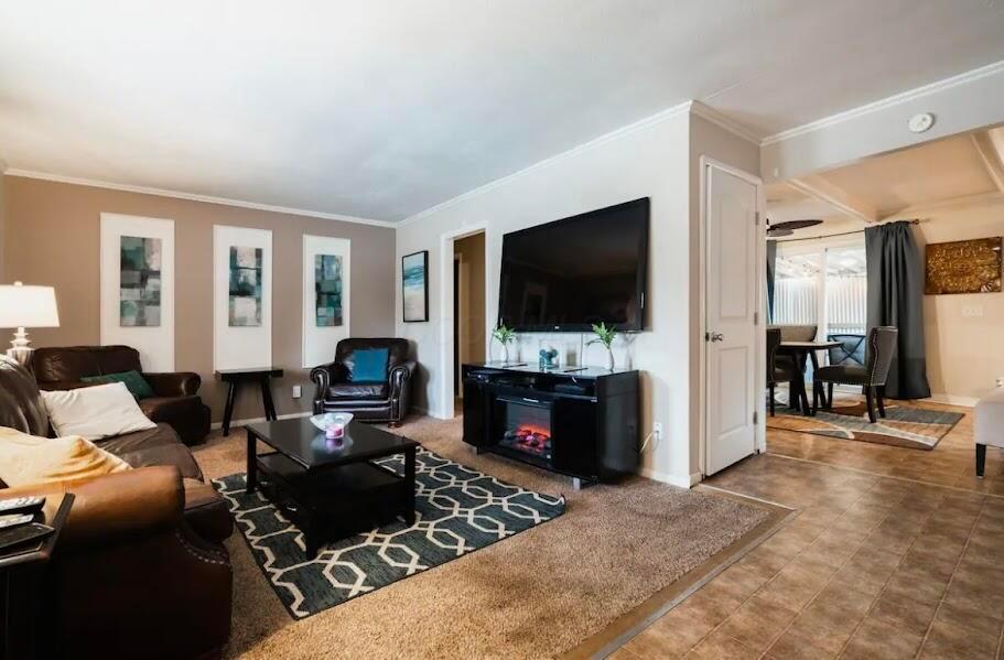3888 Agler Road Property Photo 4