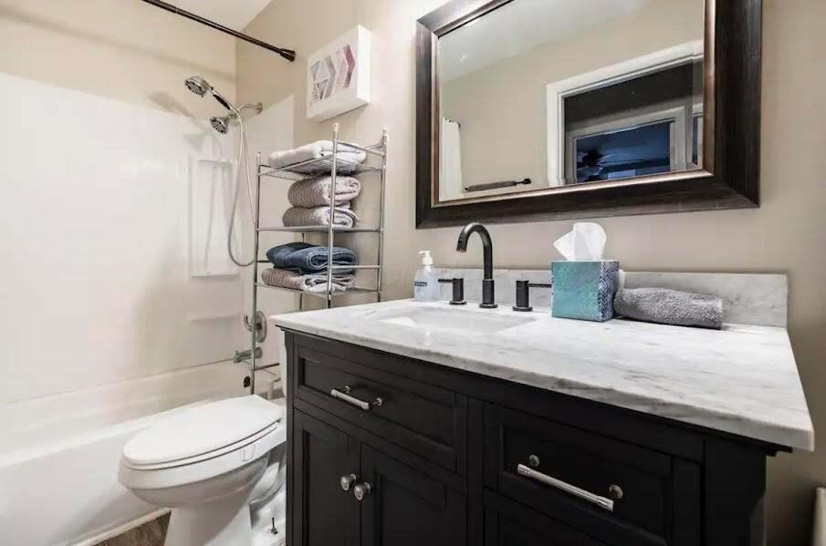 3888 Agler Road Property Photo 7