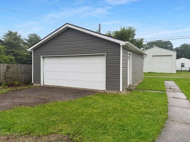 448 E Ward Street Property Photo 4