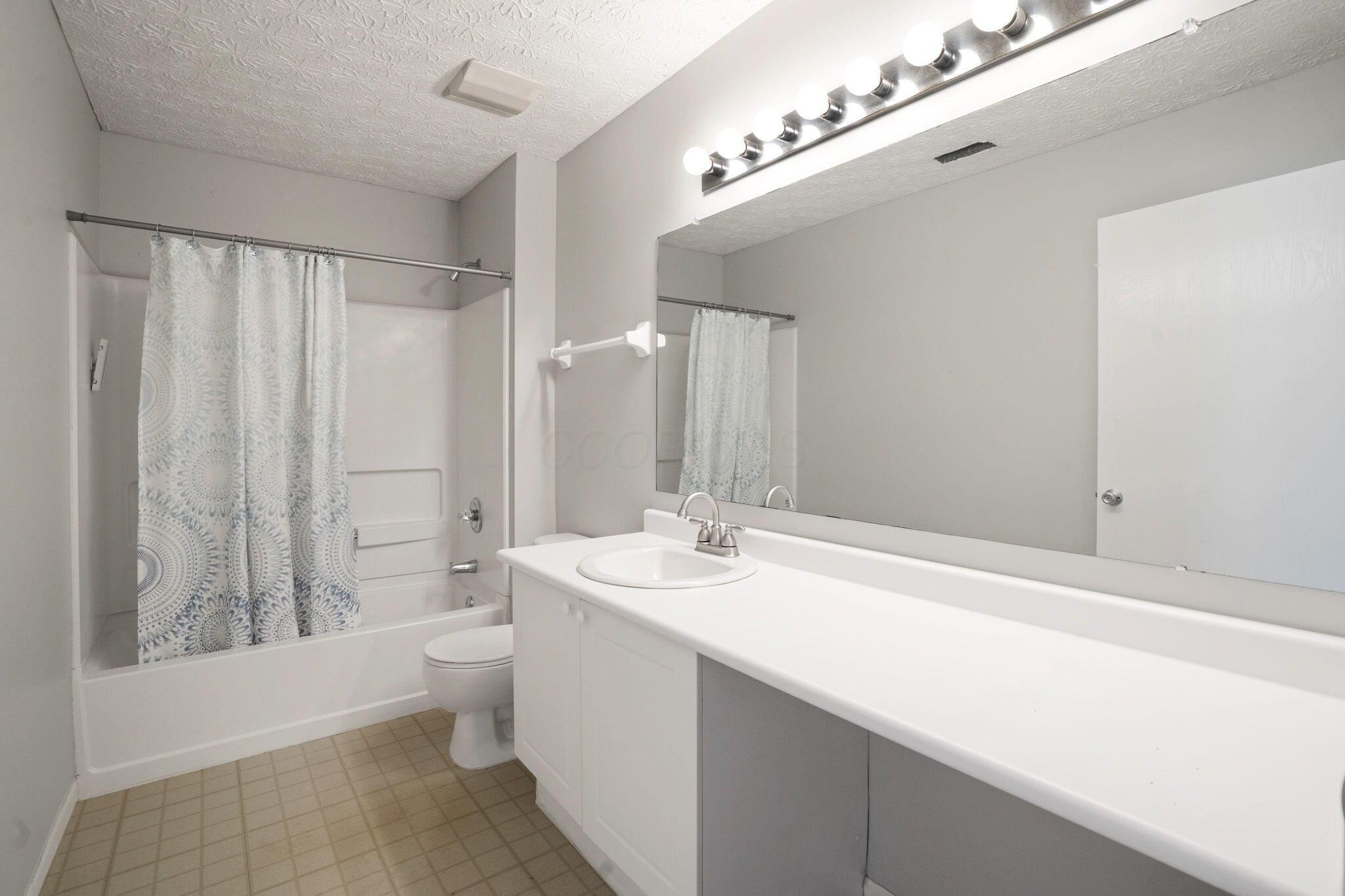 4655 Parrau Drive, 66a Property Photo 18