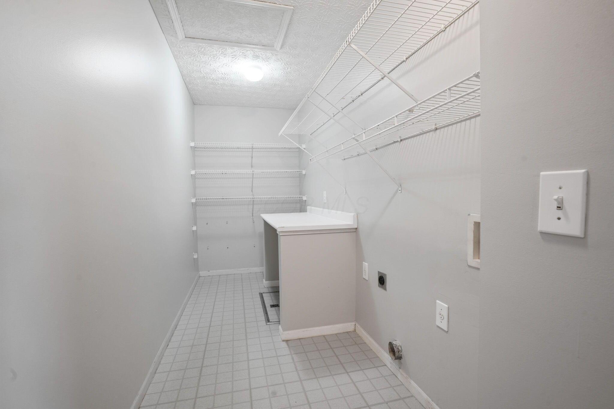 4655 Parrau Drive, 66a Property Photo 19