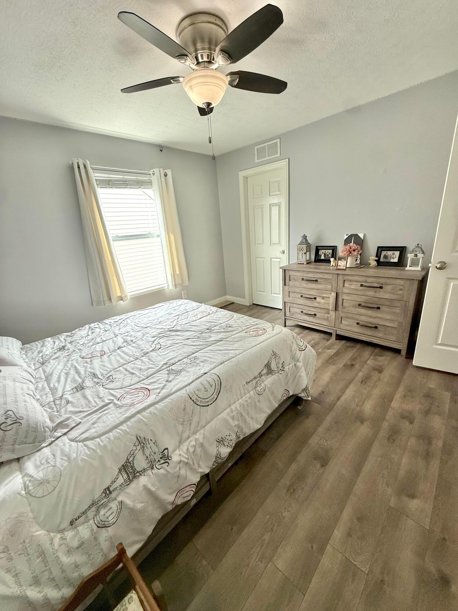 2210 Tournament Way Property Photo 6