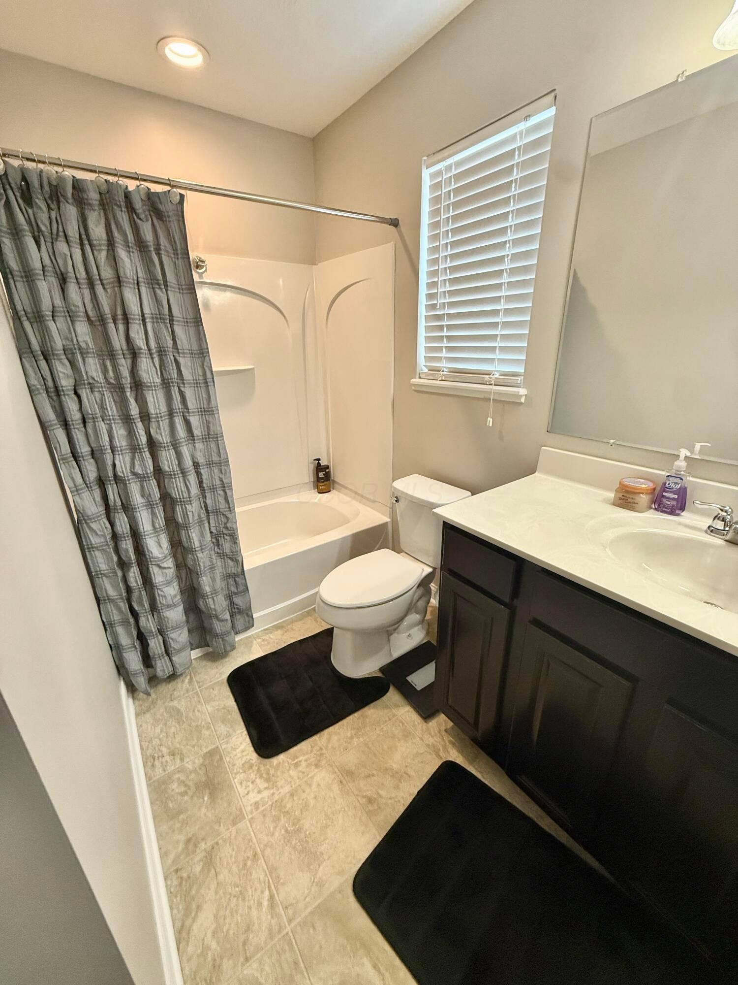 2210 Tournament Way Property Photo 10