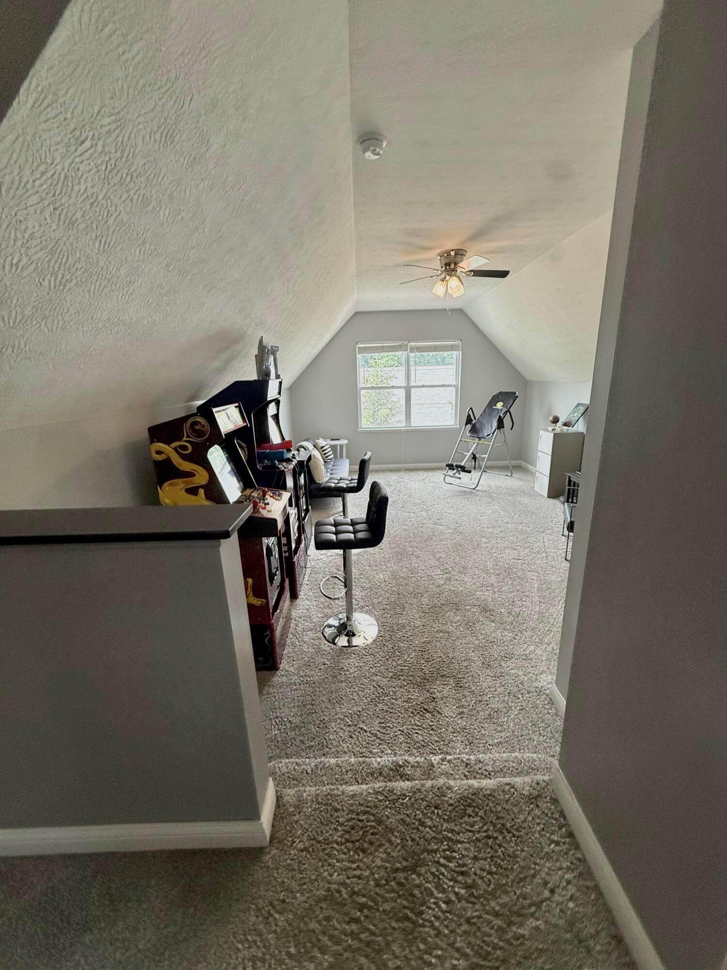 2210 Tournament Way Property Photo 14