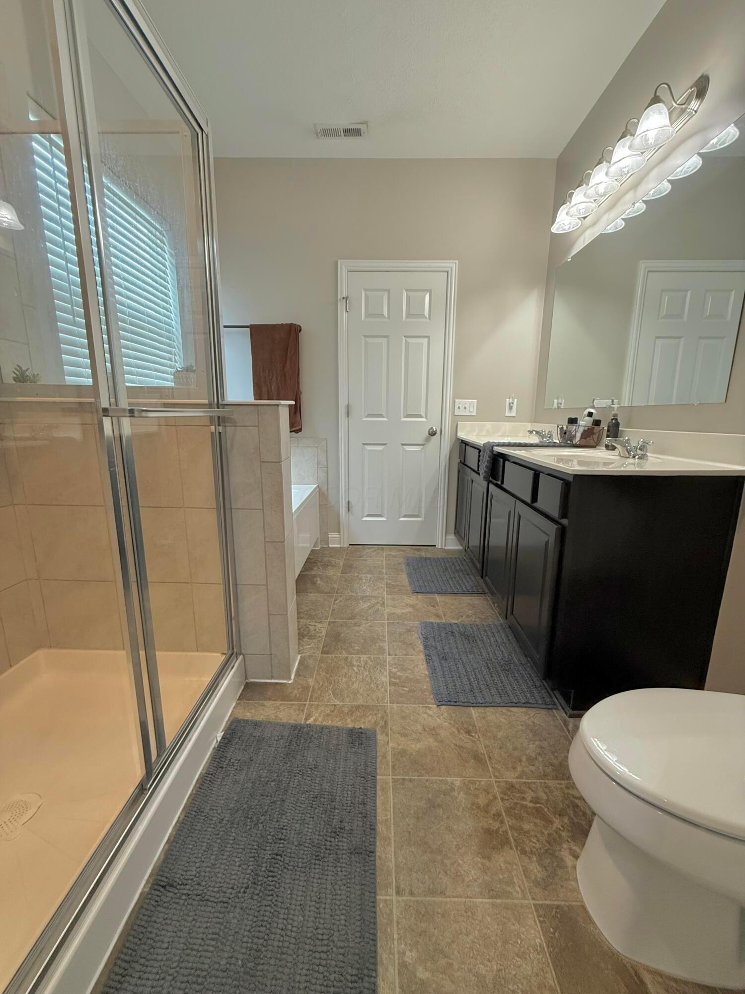 2210 Tournament Way Property Photo 18