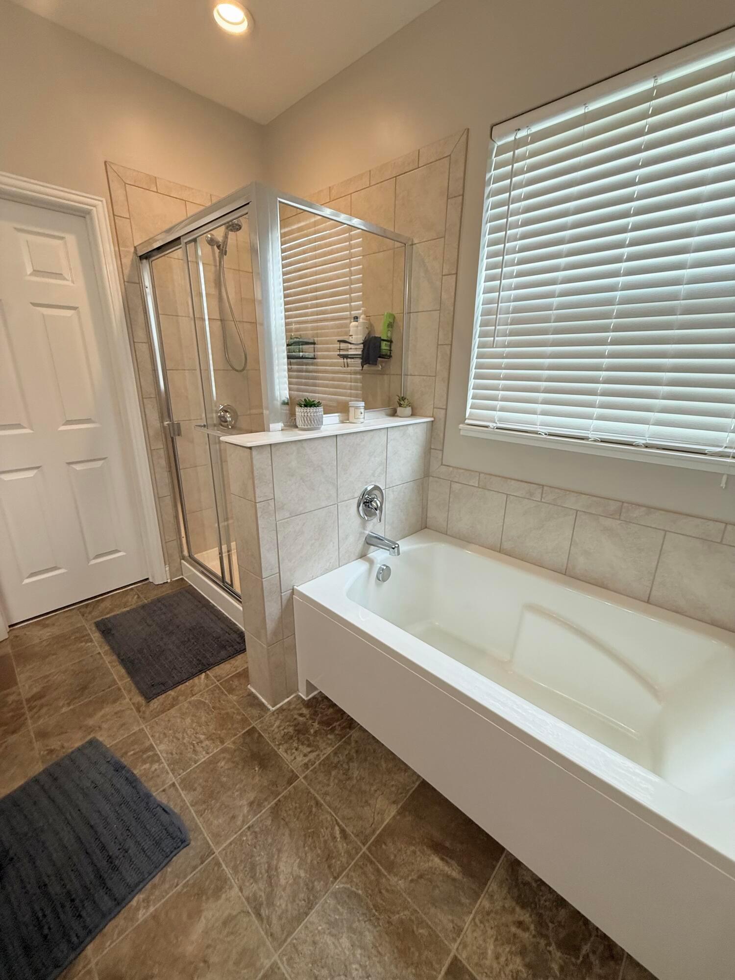 2210 Tournament Way Property Photo 22