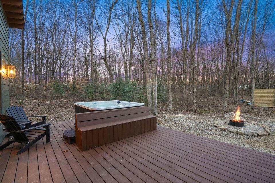 24801 Shurtz Road Property Photo 3