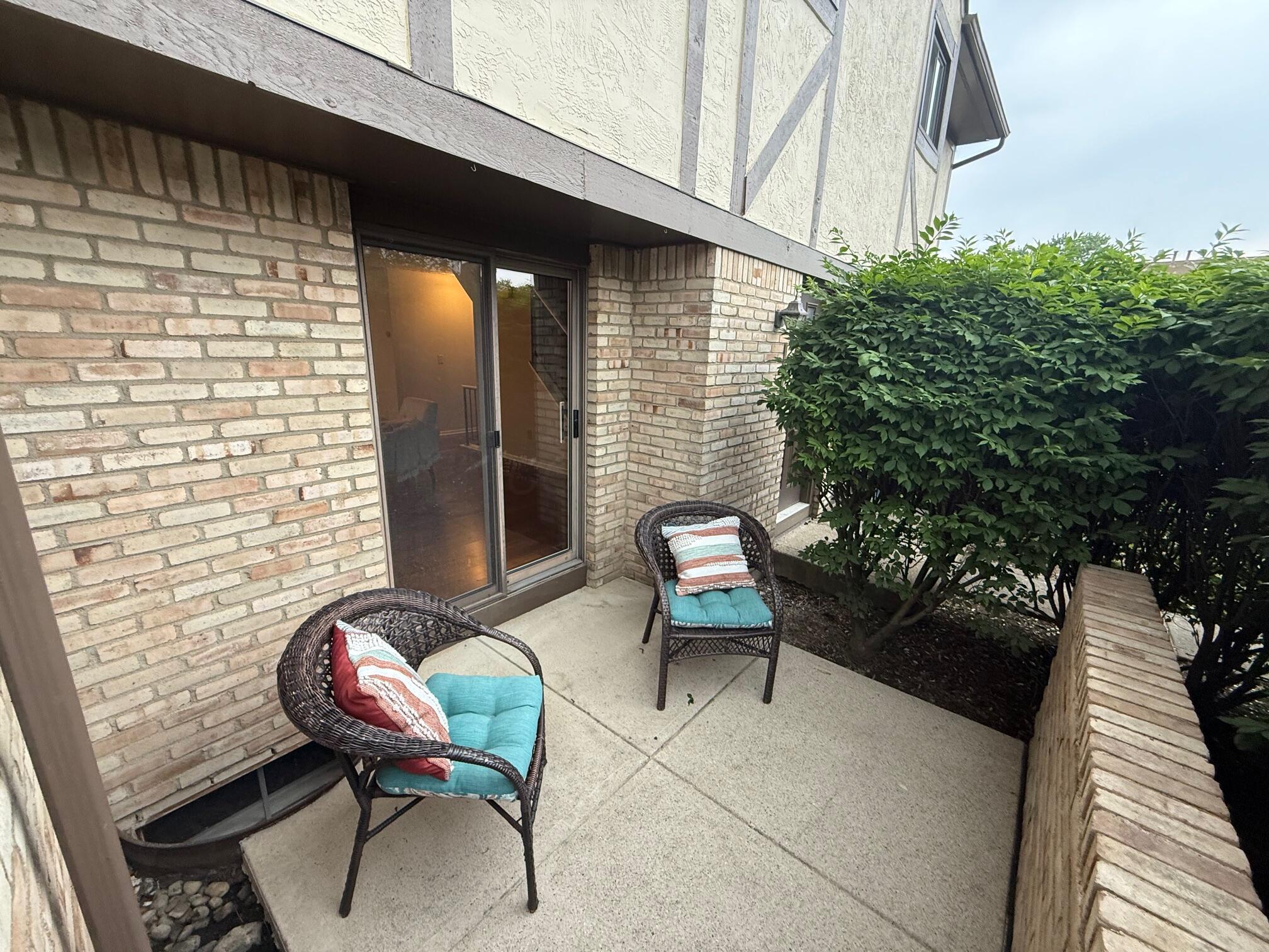 2356 Gavinley Way Property Photo 10