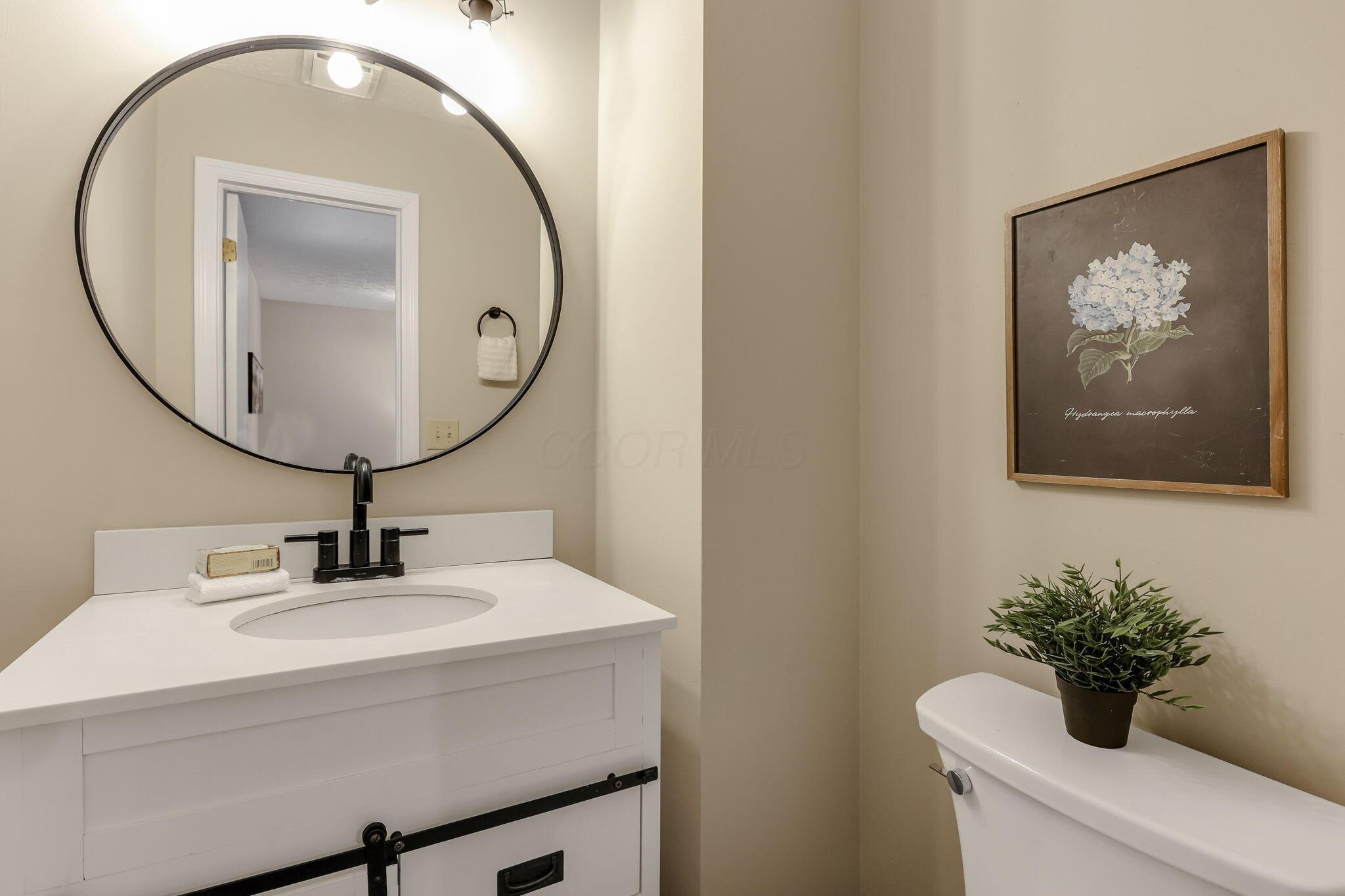 2356 Gavinley Way Property Photo 27