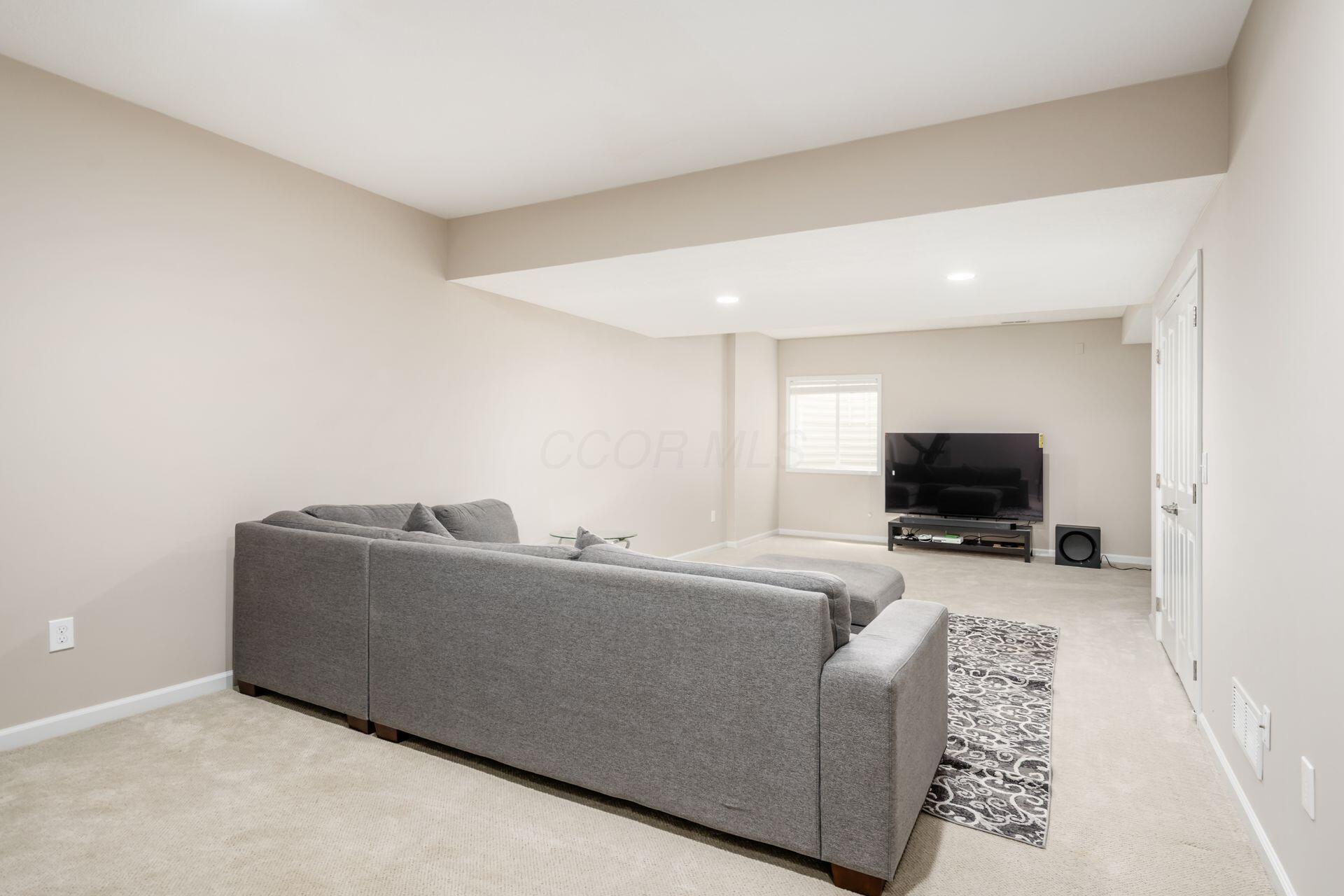 4609 Stoneworth Drive, 58 Property Photo 33