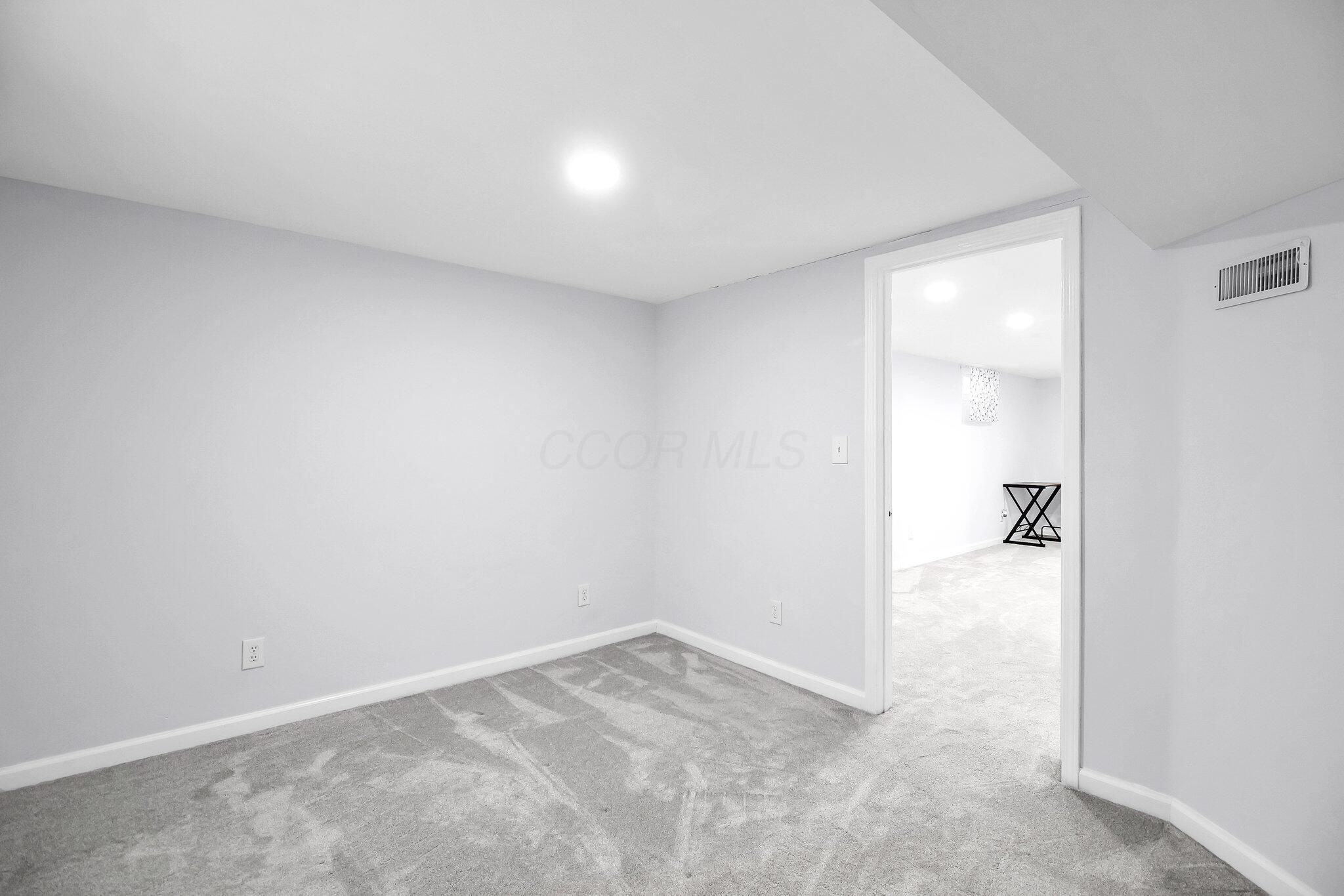 3199 Curtis Knoll Drive Property Photo 26