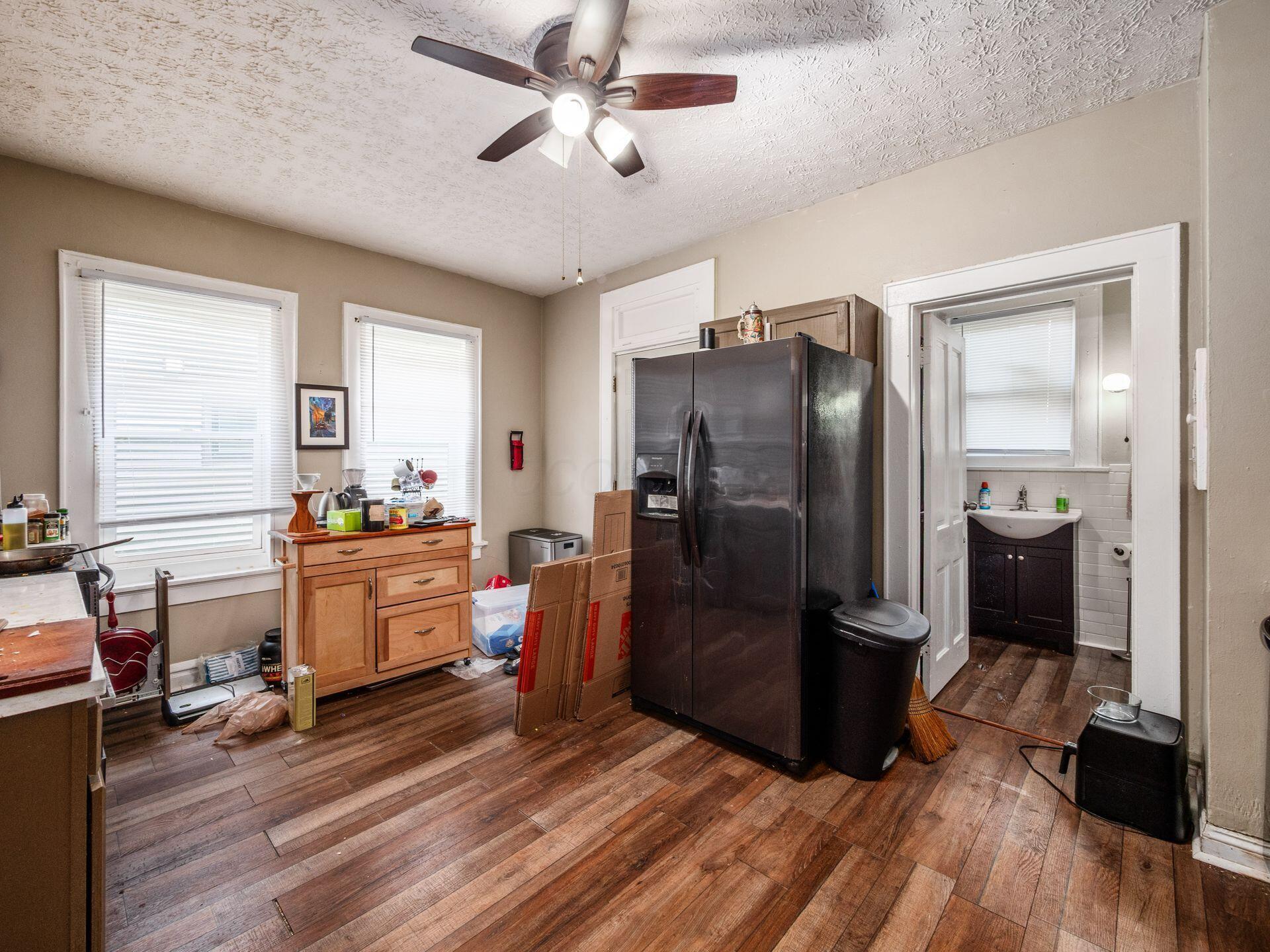 1364-1366 S 3rd Street Property Photo 15