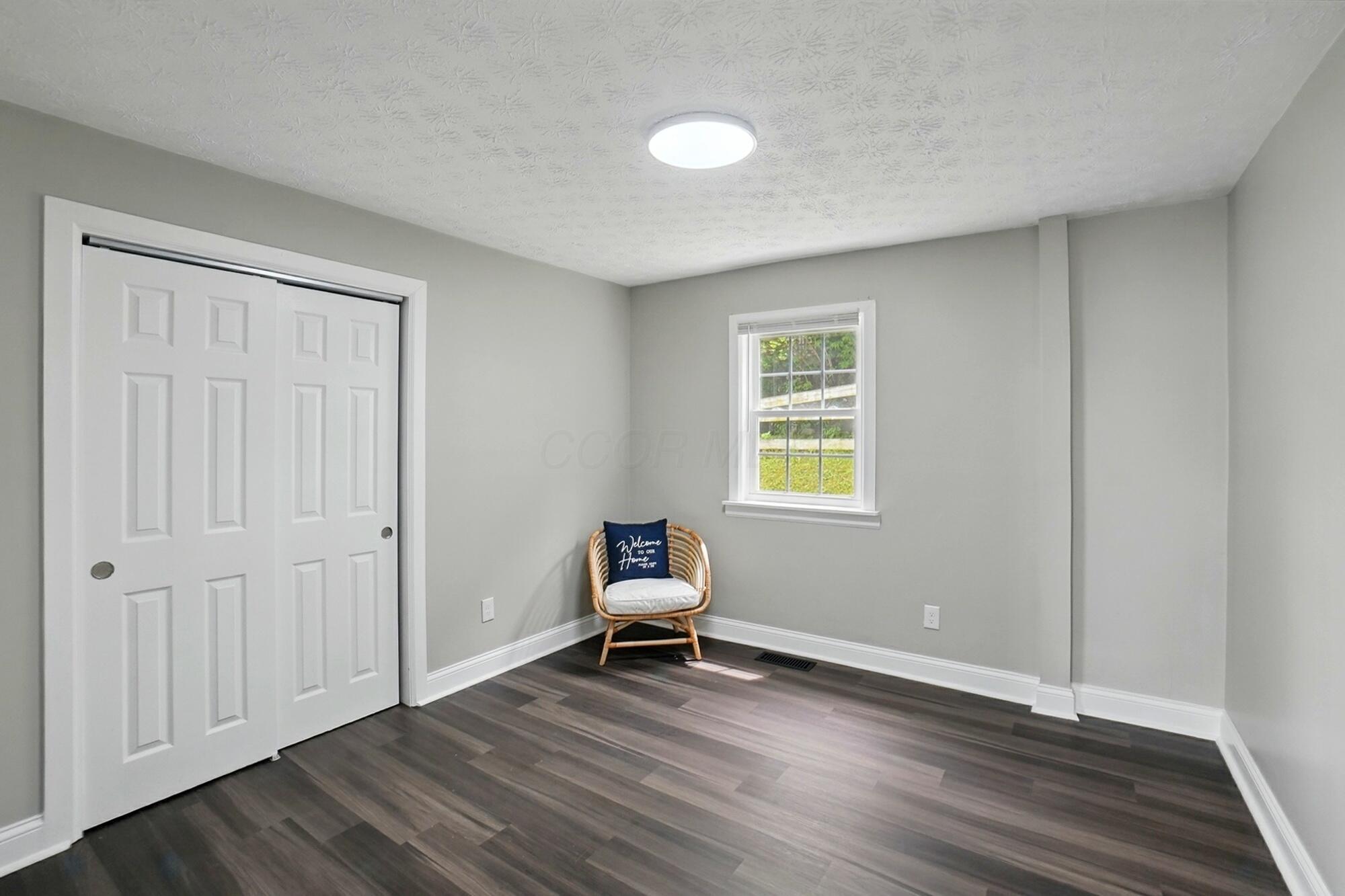 2718 Lagonda Avenue Property Photo 16